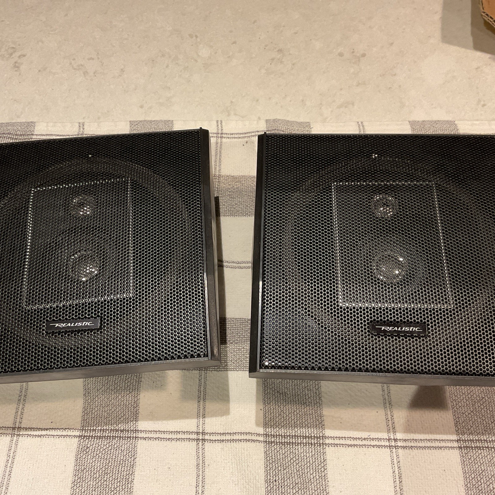 NOS Pair Of Realistic 12-1708  5 1/4 " Speakers 3 way audio retro Car speakers