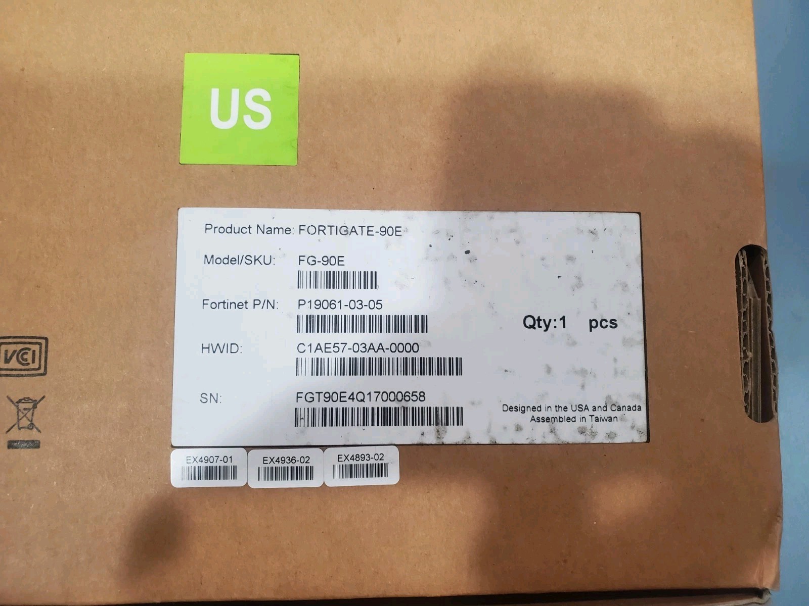 Fortinet FortiGate-90E FG-90E Firewall Router Unregistered w/Power & Cables