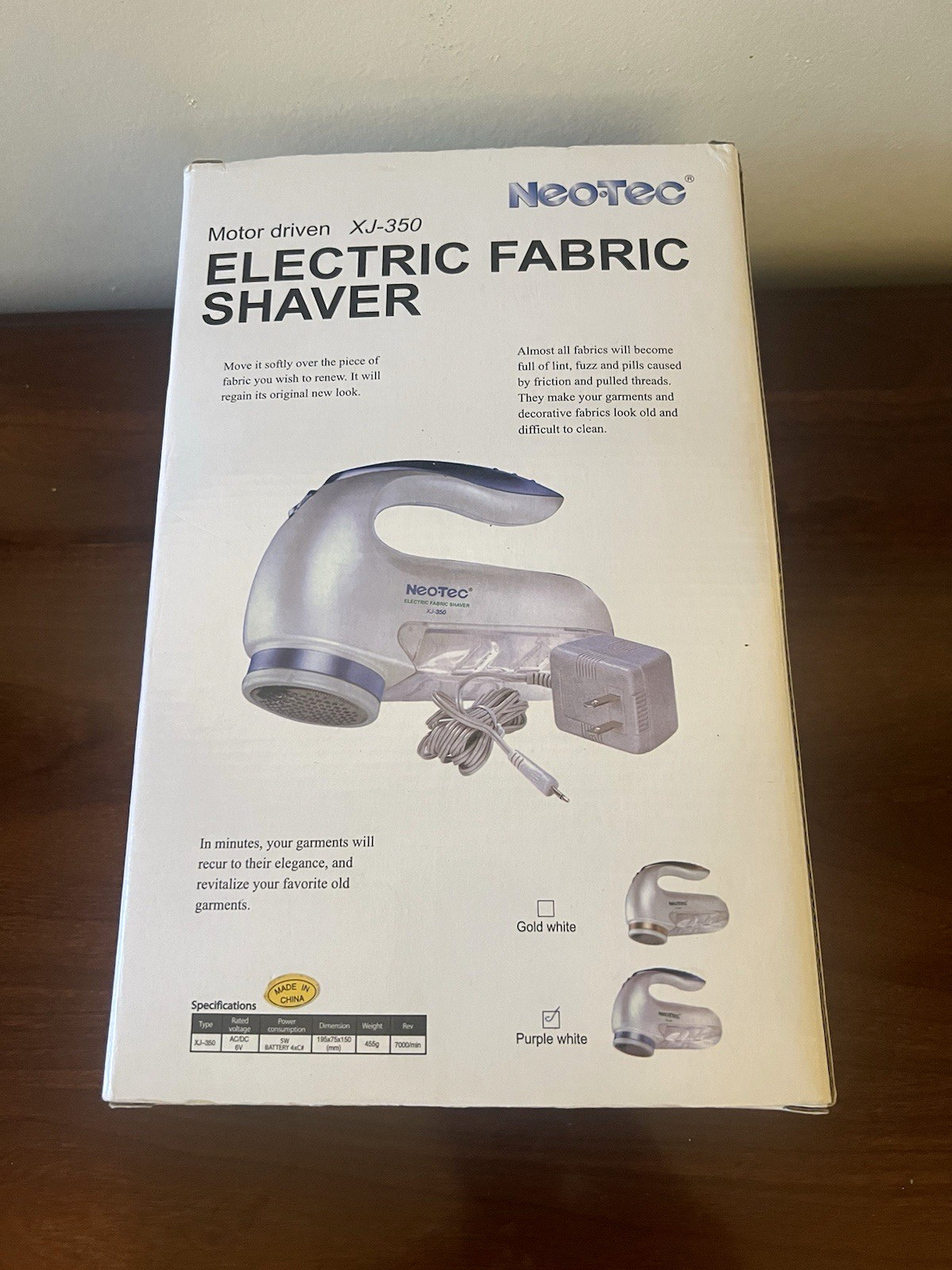 NEO TEC Electric Fabric Shaver XJ-350 Motor Driven White