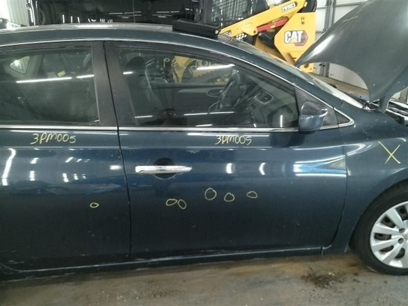 Passenger Right Front Spindle/Knuckle Fits 11-25 LEAF 104441518