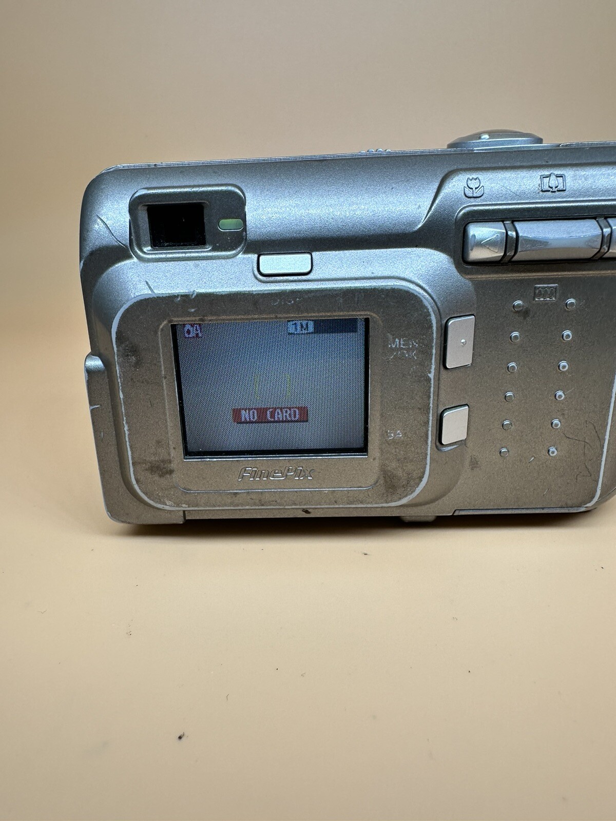 Fujifilm FinePix A405 2.0MP Compact Digital Camera Silver - Tested & Working