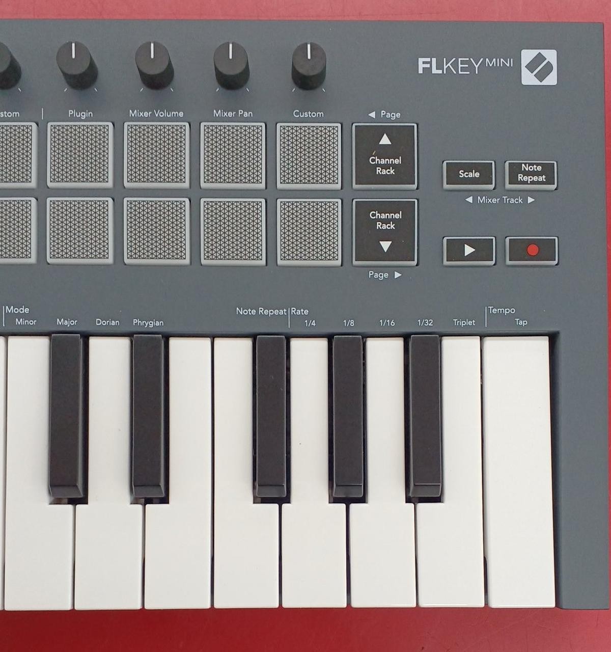 Novation FLKEY MINI 25-Key USB MIDI Keyboard Controller for FL Studio Tested
