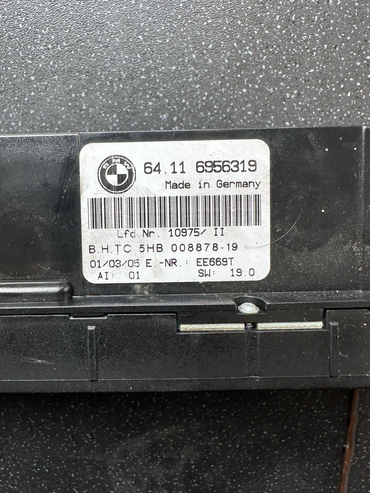 BMW 3 SERIES E46 CLIMATE CONTROL UNIT 6956319