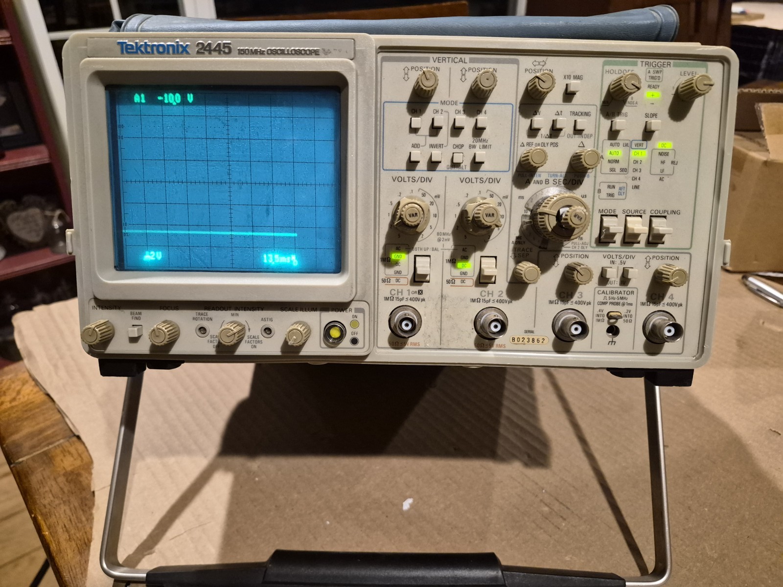 Tektronix 2445 Analog Oscilloscope 150MHz 4 Channel Tektronix Portable Cart
