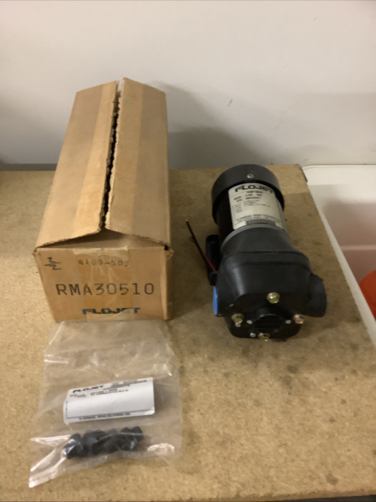 Flojet Pump 4100-505