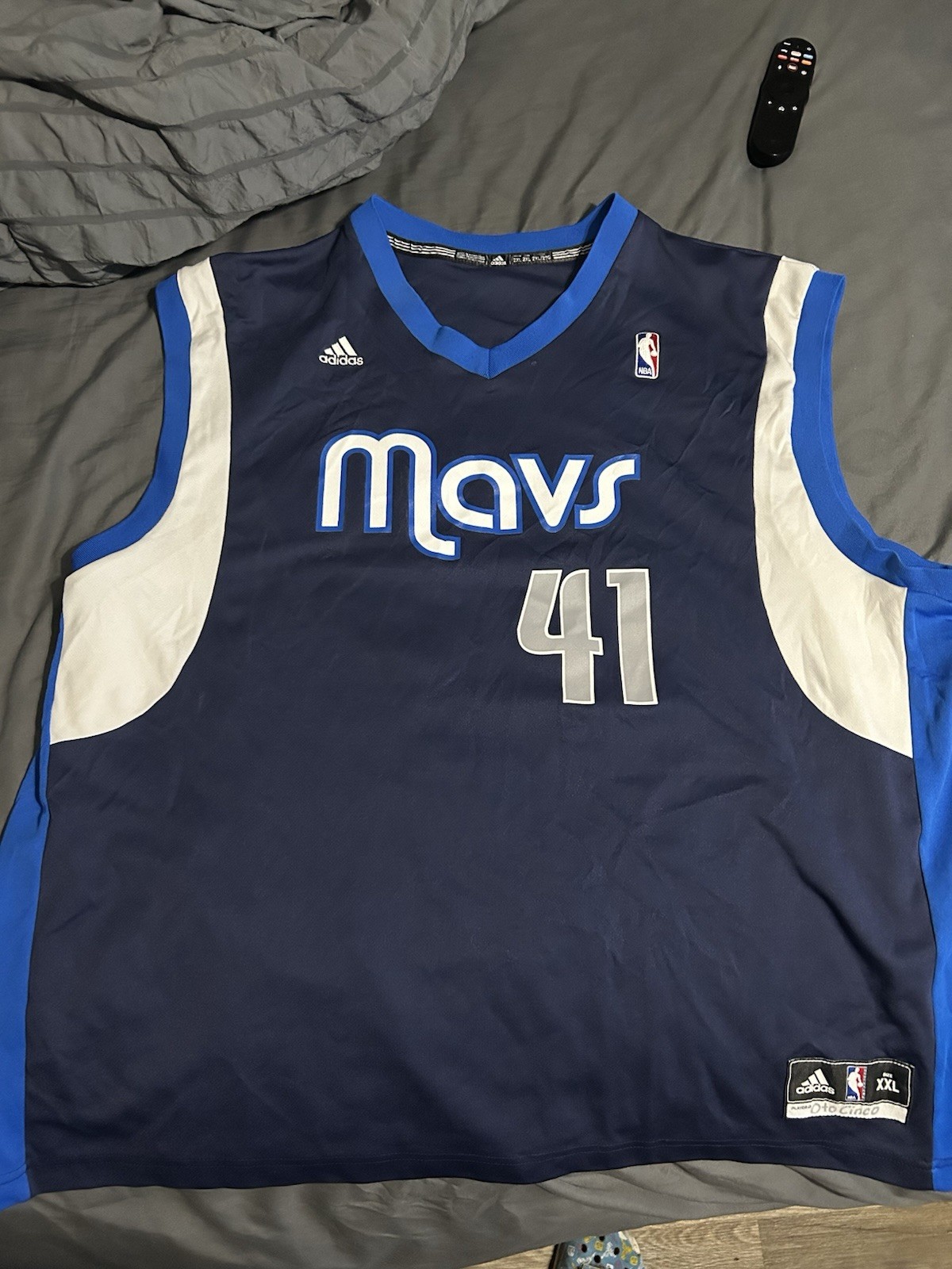 2X Adidas Dirk Nowitzki Jersey