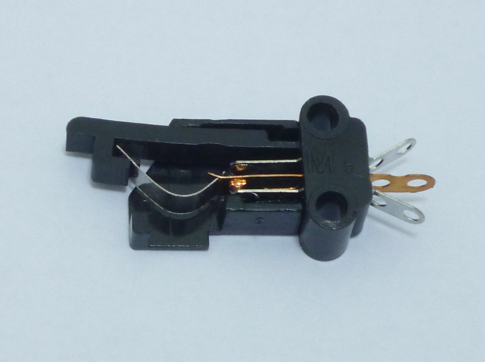 20PCS. X 1P2T MICRO STROKE LEAF SWITCH. LF-323/LF-028