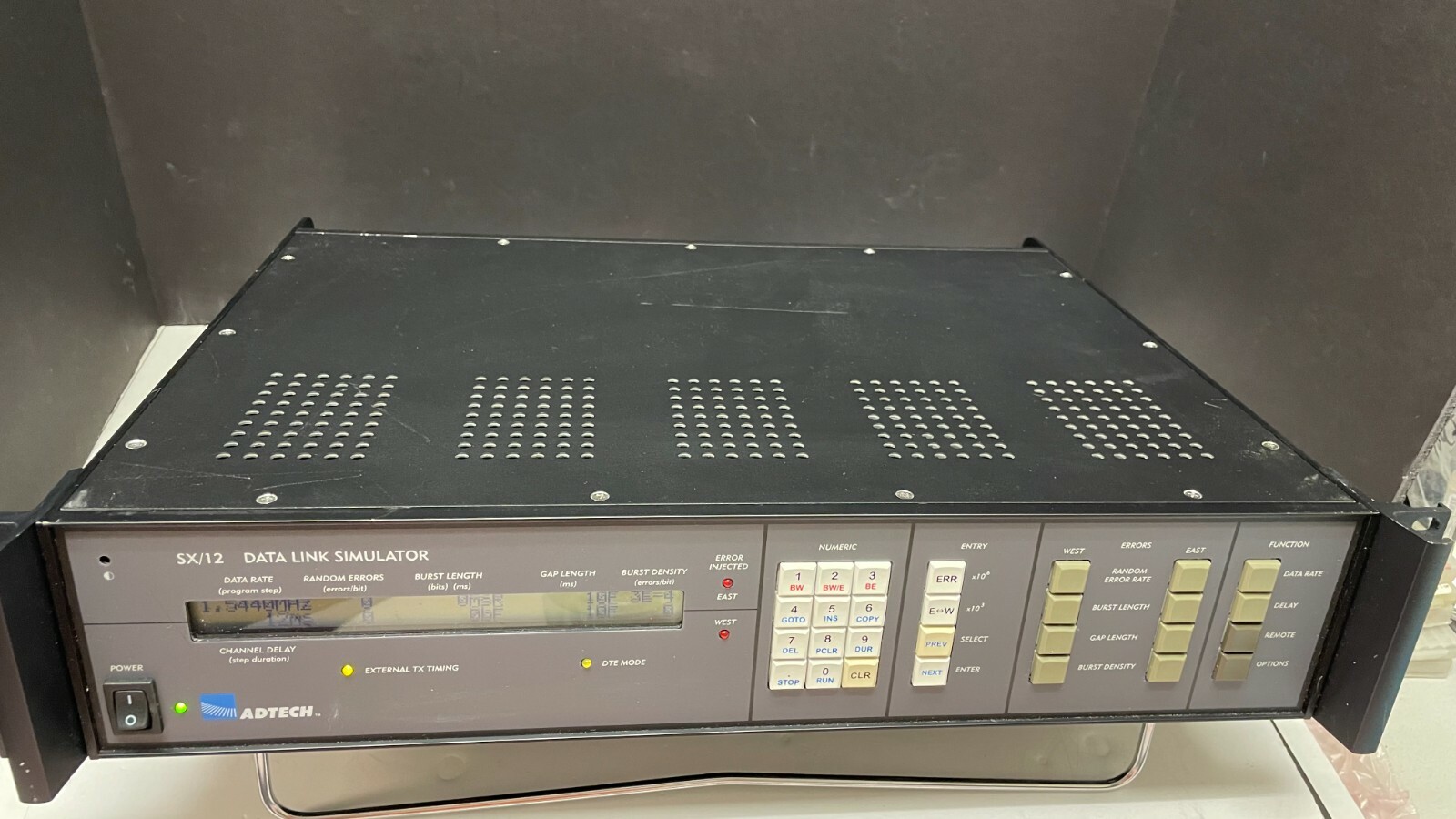 ADTECH SX/12 DATA LINK SIMULATOR (MODEL SX/12-1)