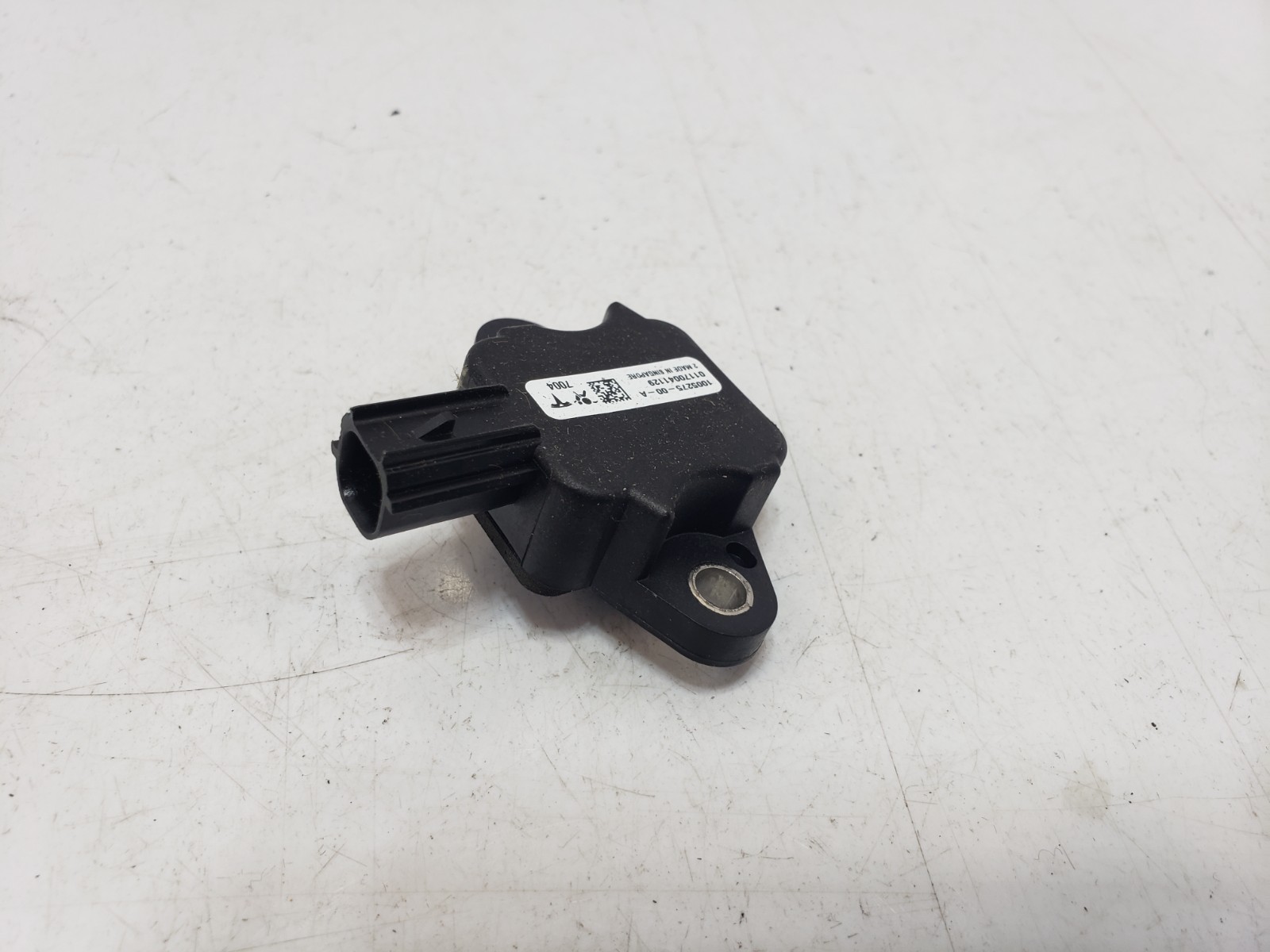 ✅ 12-20 OEM Tesla Model S Front Right Passenger Side Door Acceleration Sensor
