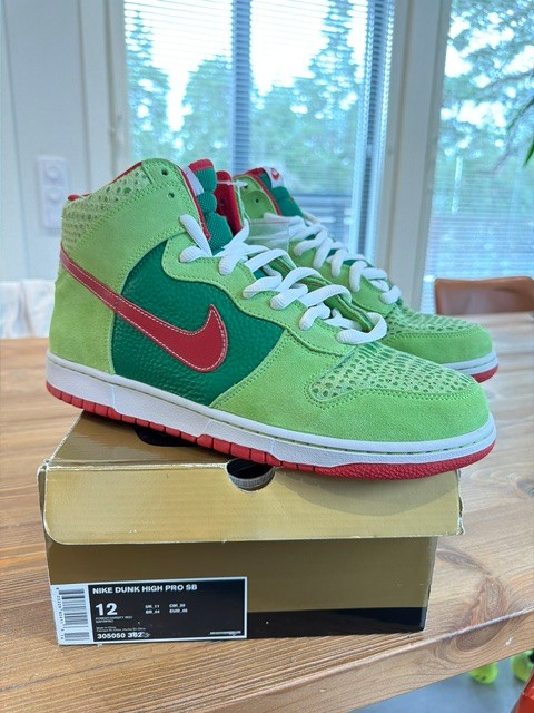 Size 12 - Nike Dunk Pro SB High Dr. Feelgood