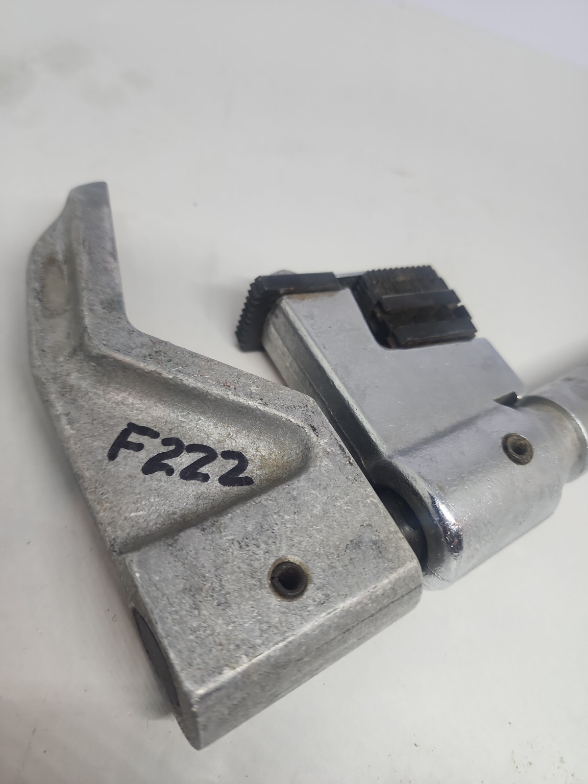 Power Team TC424 External Thread Chaser Repair Tool