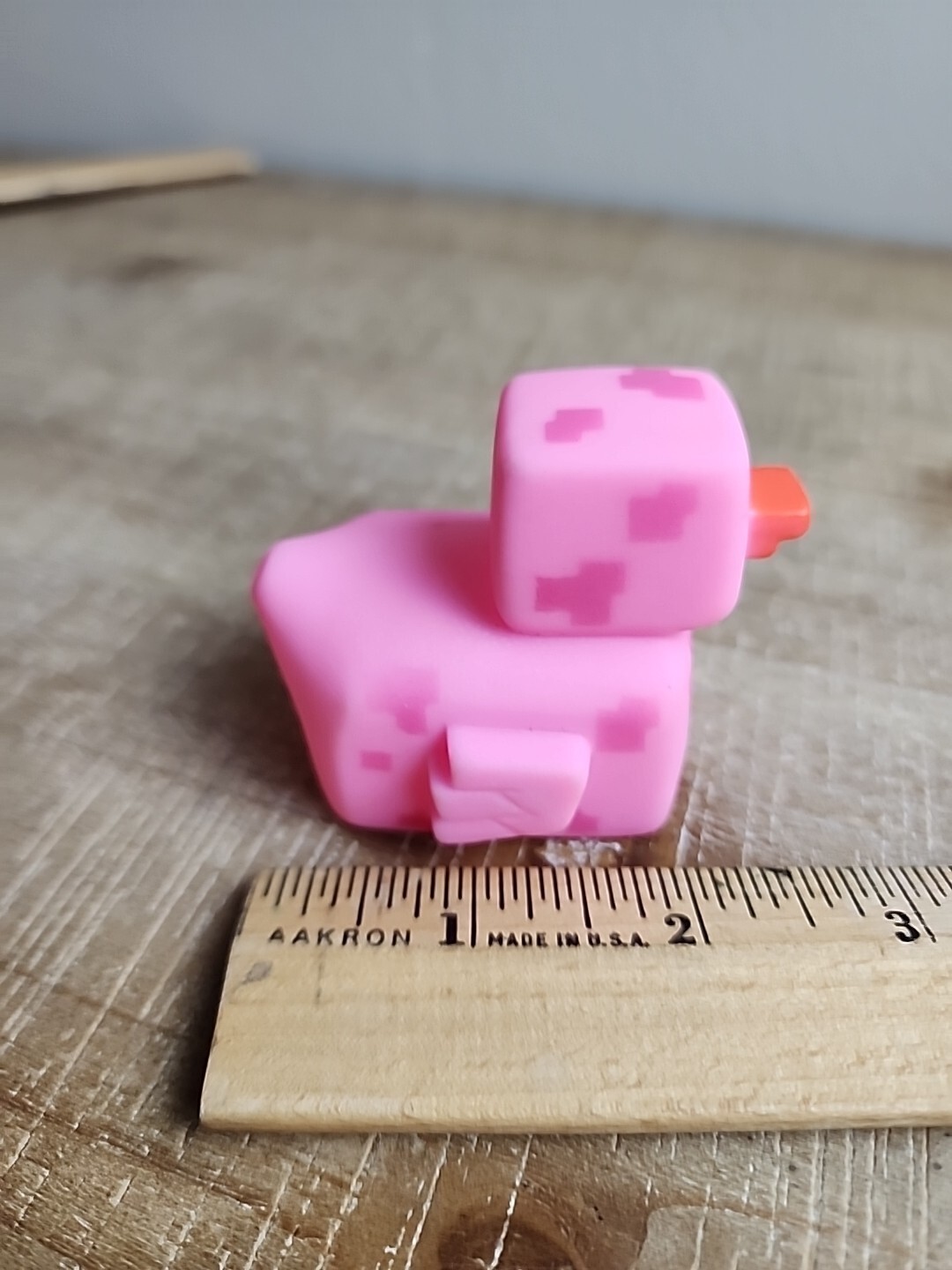 Minecraft Rubber Ducky Pink 2” Duck Rinco