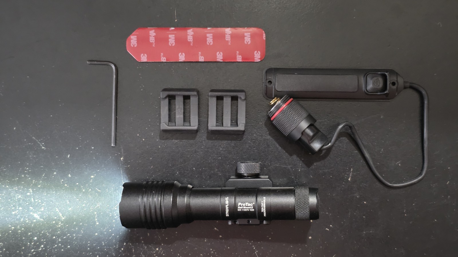 Streamlight ProTac Rail Mount 2 LED Weapon Light - 88059