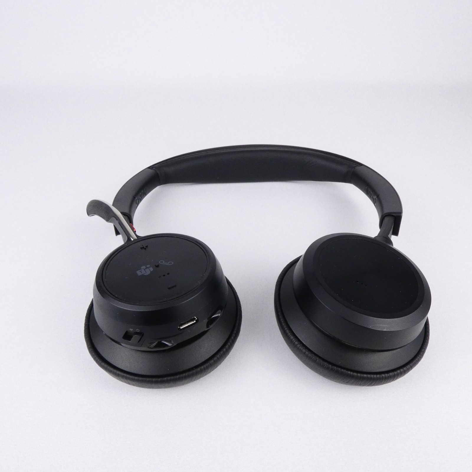Poly Plantronics Voyager Focus 2 UC Headset Bluetooth Wireless USB Connector