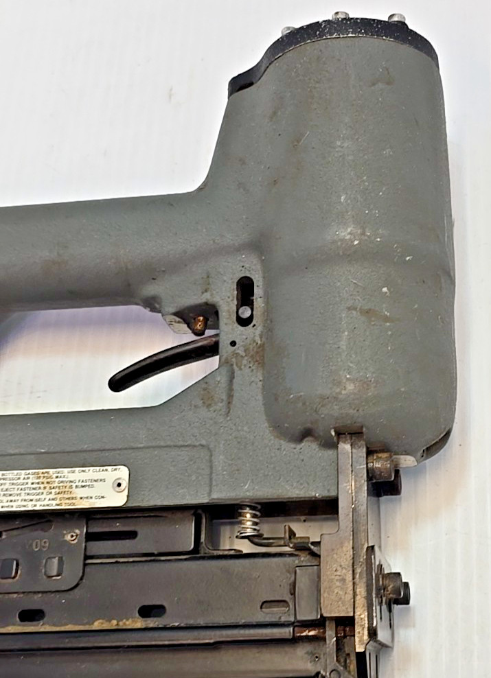 Senco SC1 Senclamp Air Stapler