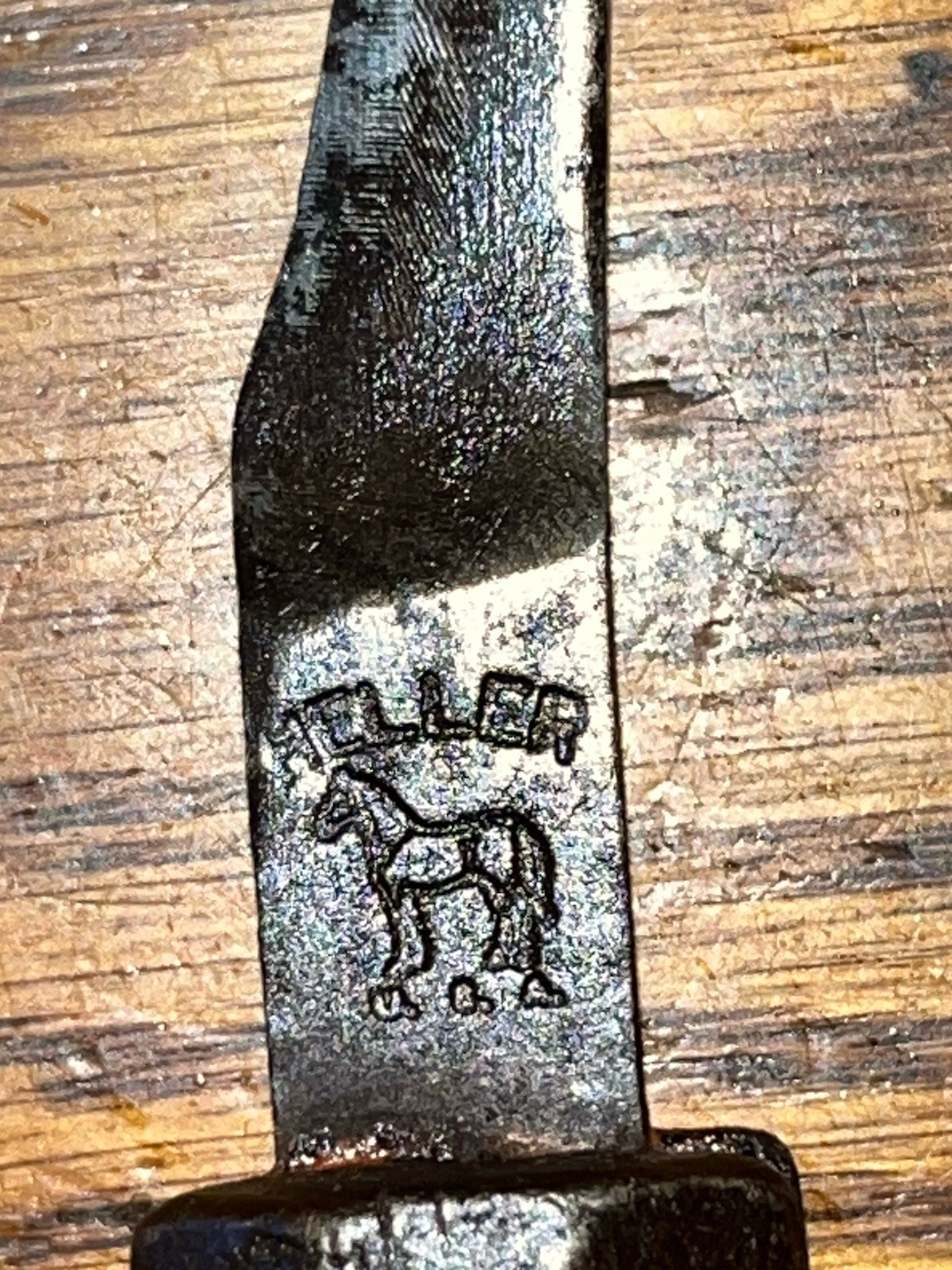 HELLER BROS. CO HOOF KNIFE. NEWARK,NJ. USA, HORSE LOGO