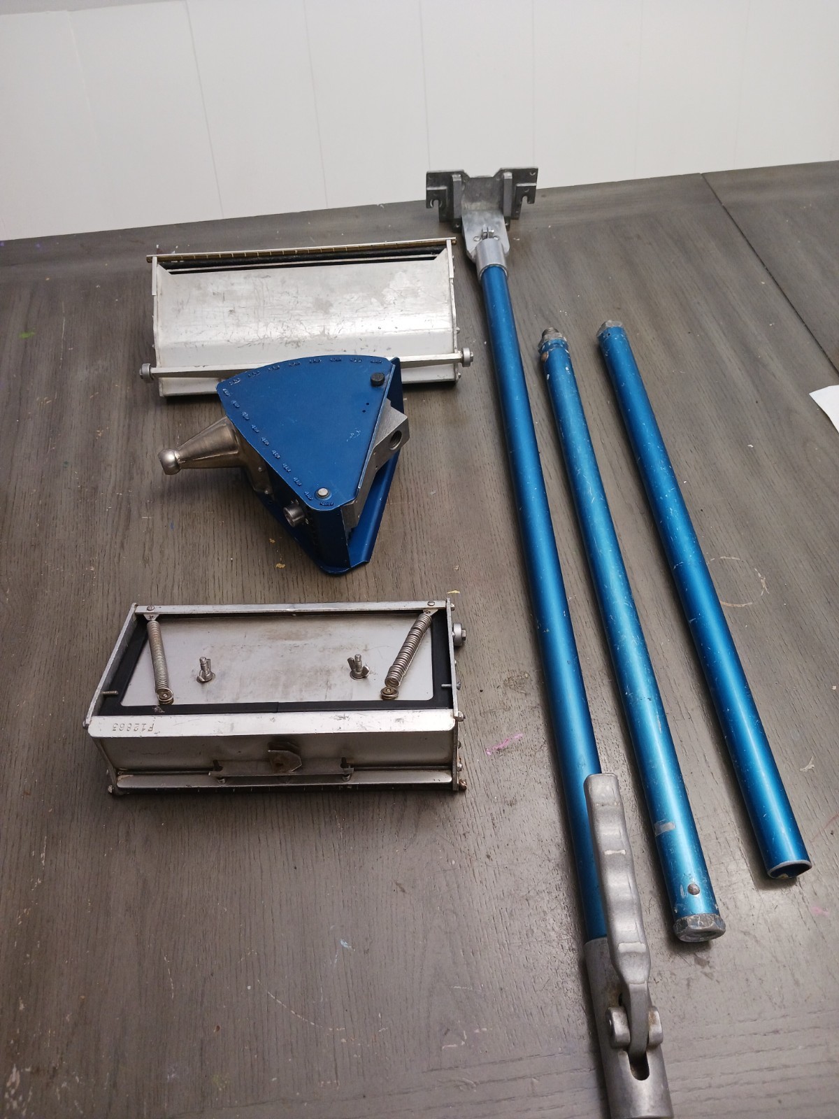 Tapetech Drywall Flatbox Set 10", 12" / 36",2-24" Handles,7" Inside Corner Box