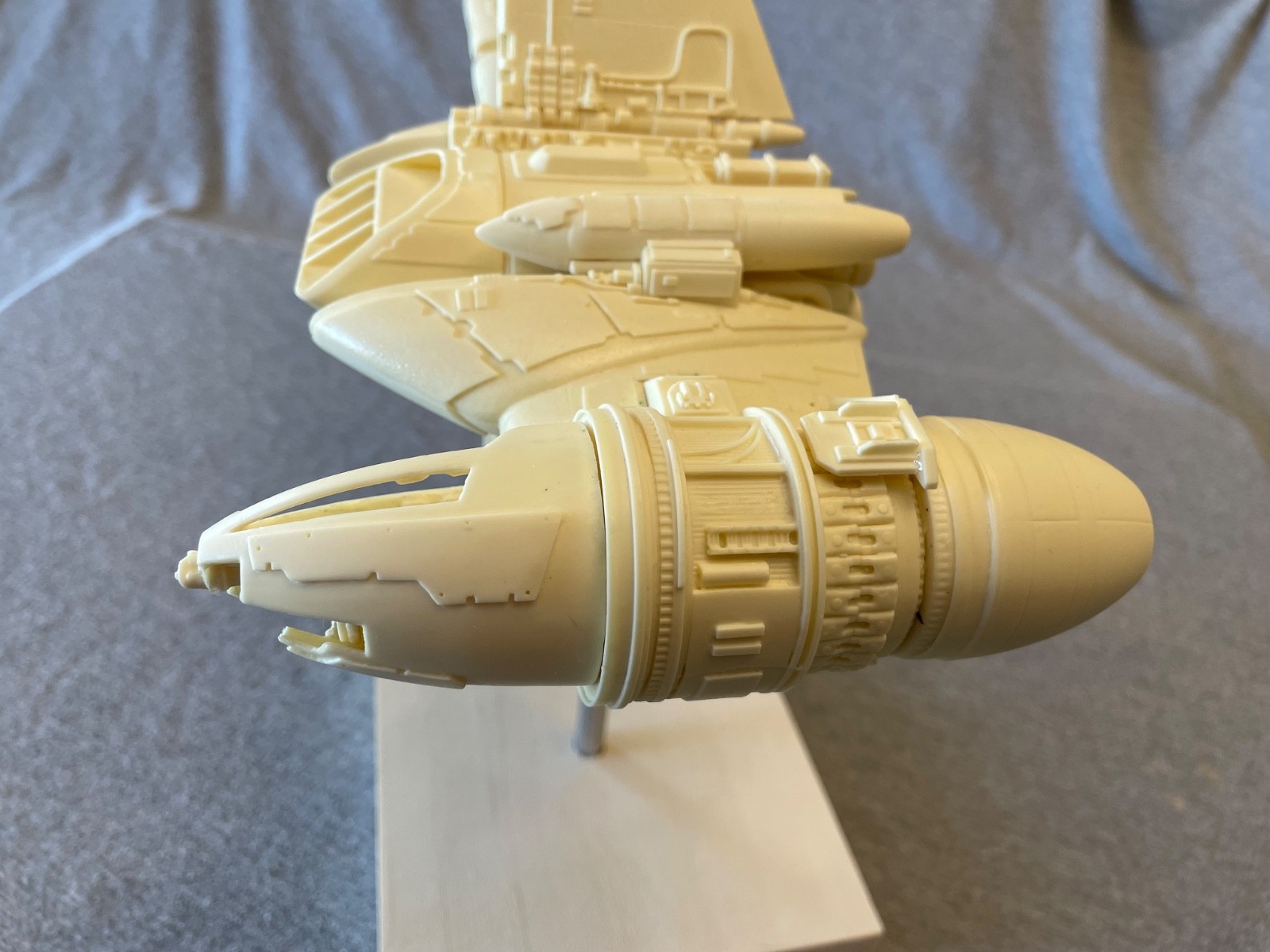 1/48 B-Wing Resin Kit Star Wars