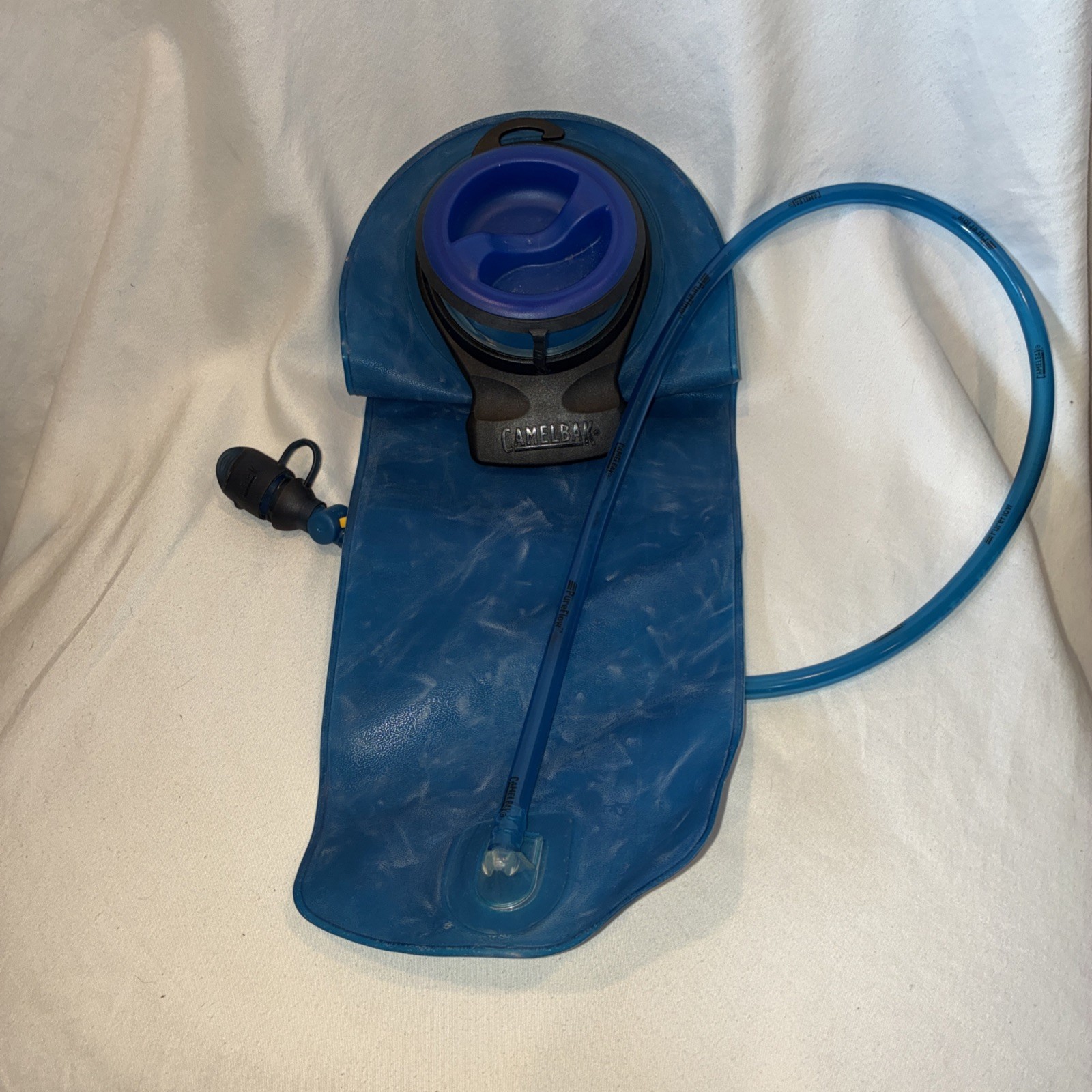 Camelbak ISIS Hydration Backpack Blue Grey Adjust Strap Day Pack W/ Bladder
