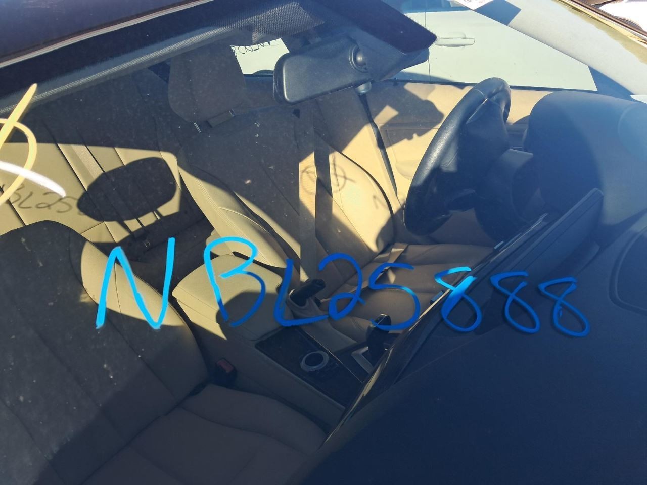 320I 2015 Glove Box 4905900