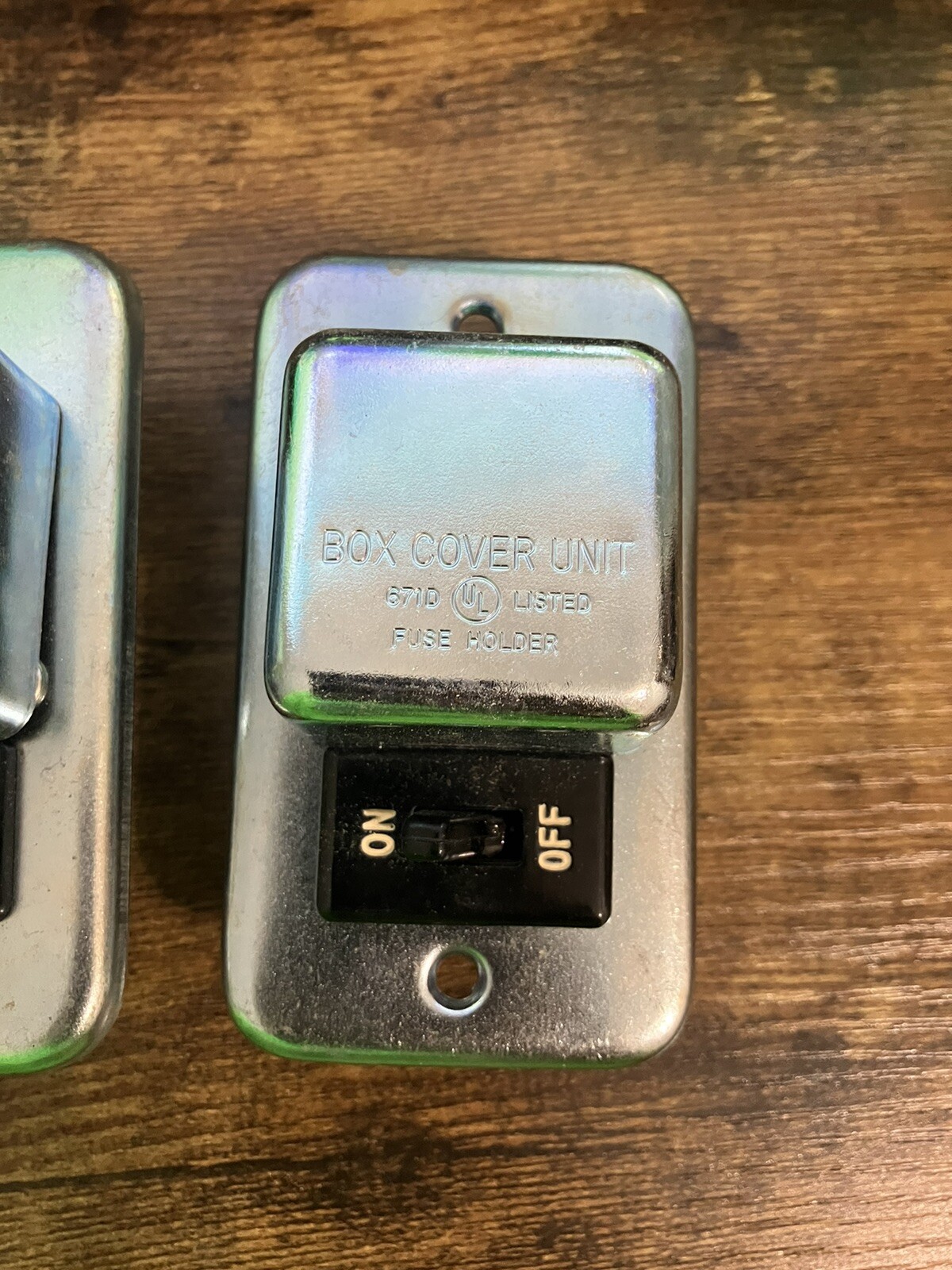 (2) LITTELFUSE BOX COVER UNIT PART NO LSSU