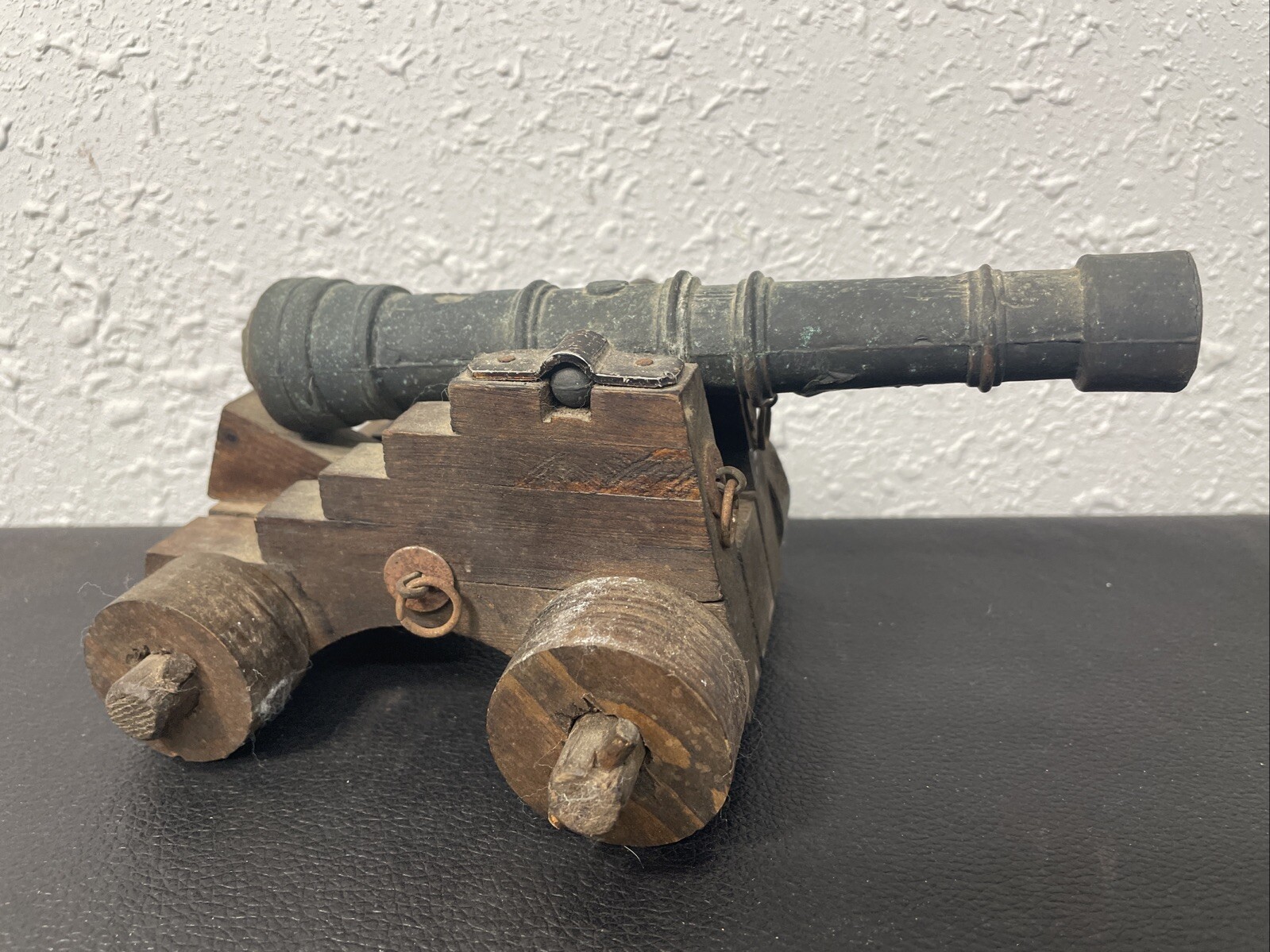 Vintage Replica of an 16 Or 17th Century English Naval Warship Cannon Brass Wood