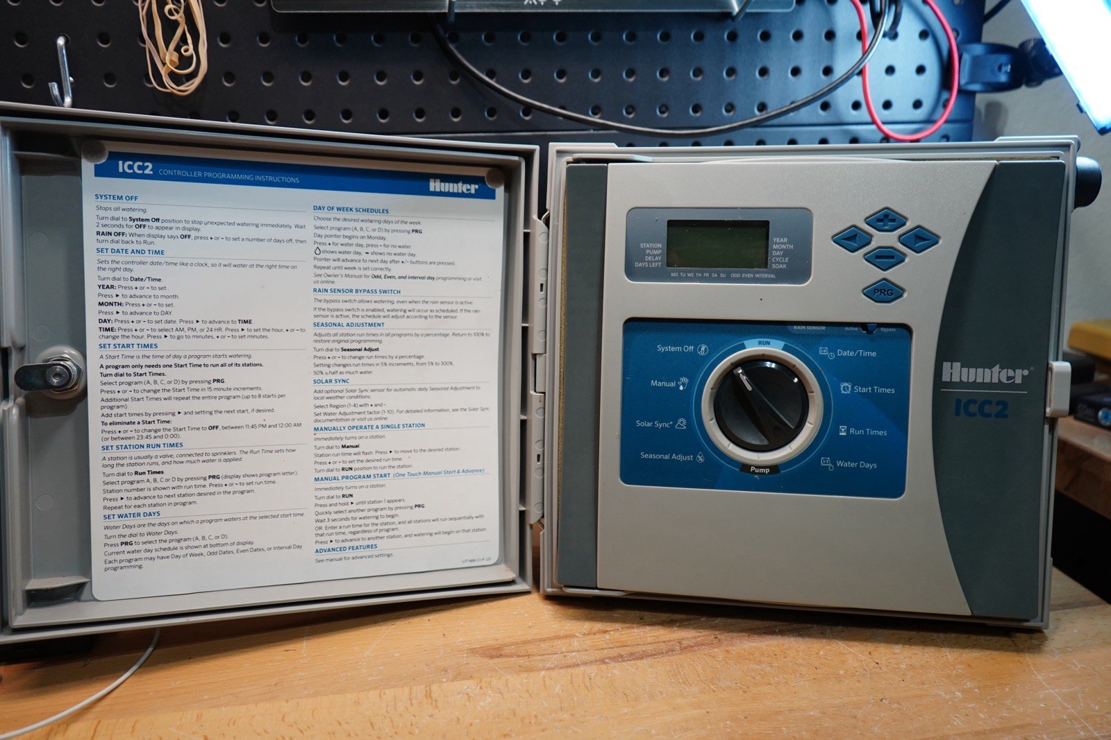 Hunter ICC2  I2C-800-PL Sprinkler Irrigation Timer Controller 24-Station Zone