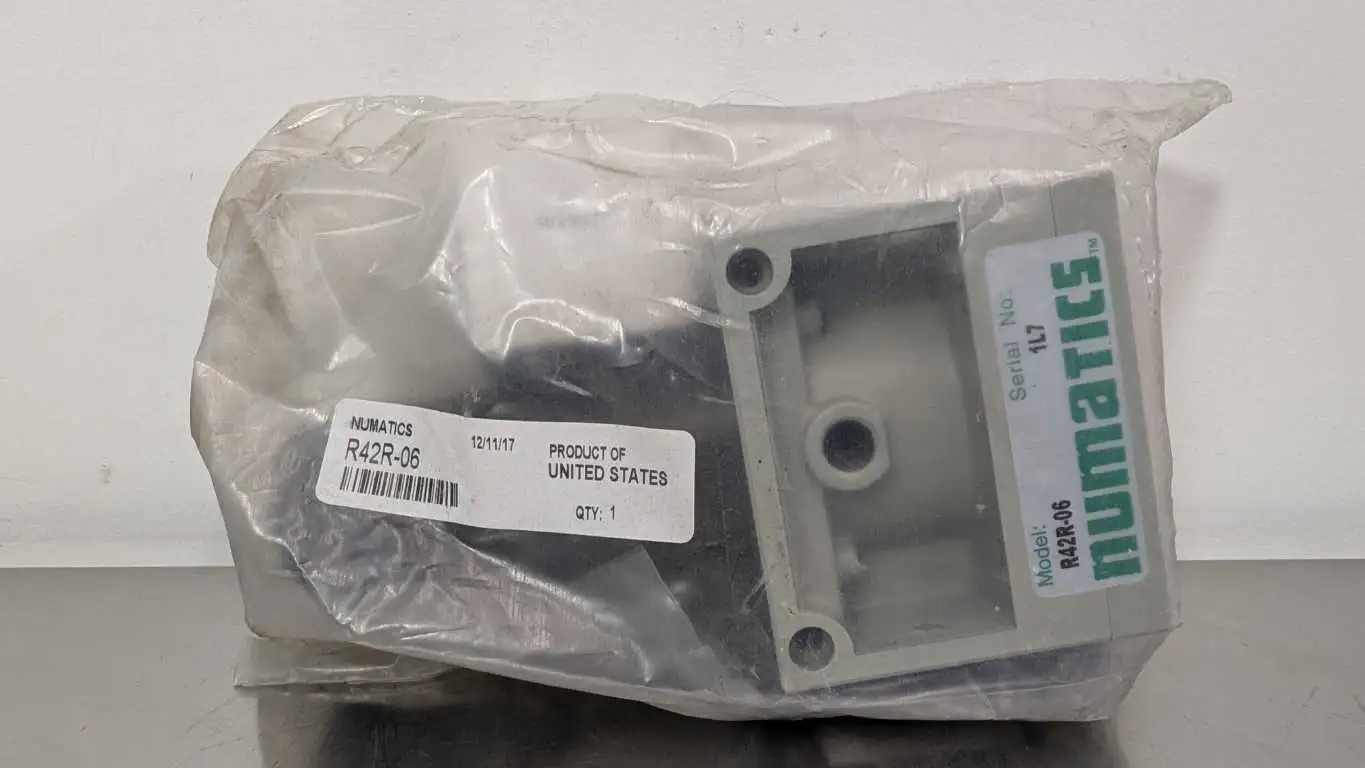 Numatics R42R-06 Pneumatic Regulator 3/4"NPT