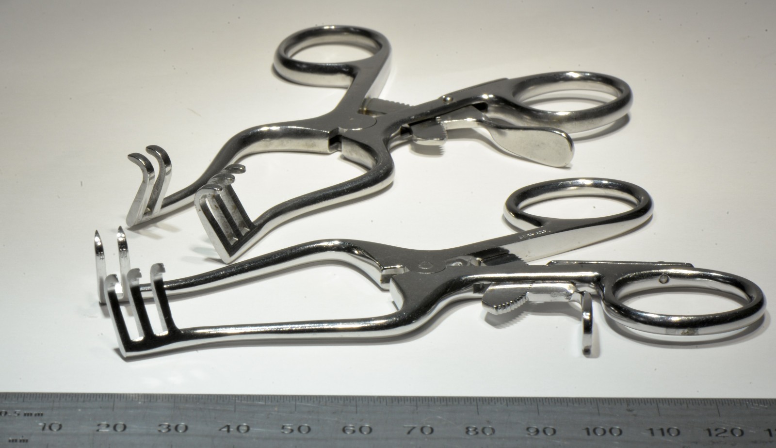 Dittmar Weitlaner Retractors 2x3 Blunt & Sharp 4 ¼" Stainless Steel Surgical