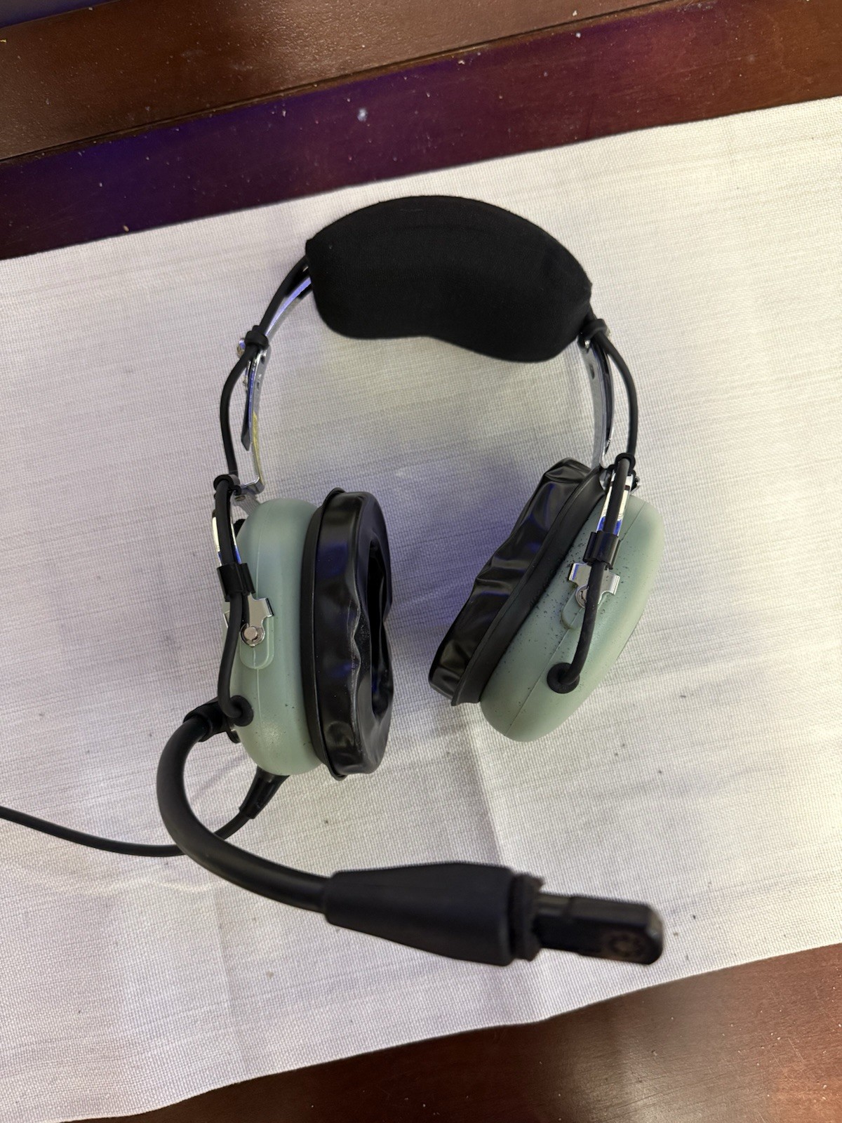 David Clark H10-13.4 Aviation Headset With Dual Plugin