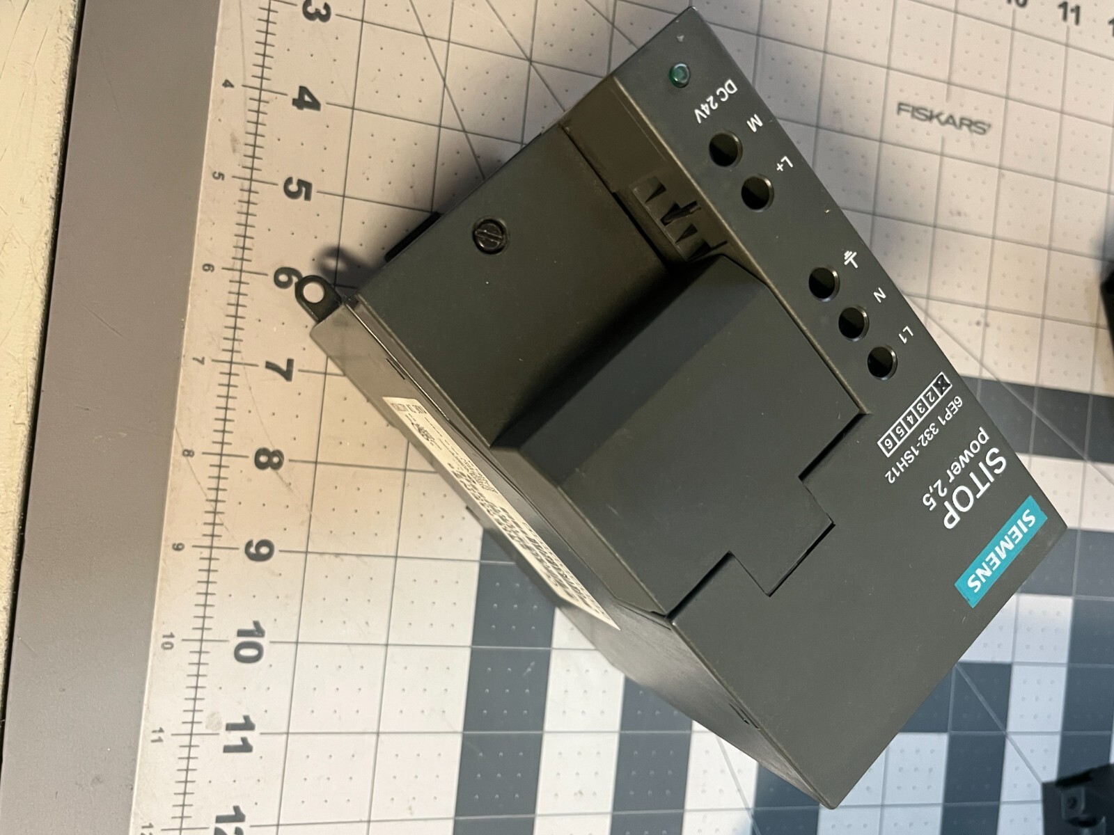 SIEMENS SITOP POWER 2.5 6EP1332-1SH12 POWER SUPPLY 24VDC 2.5A