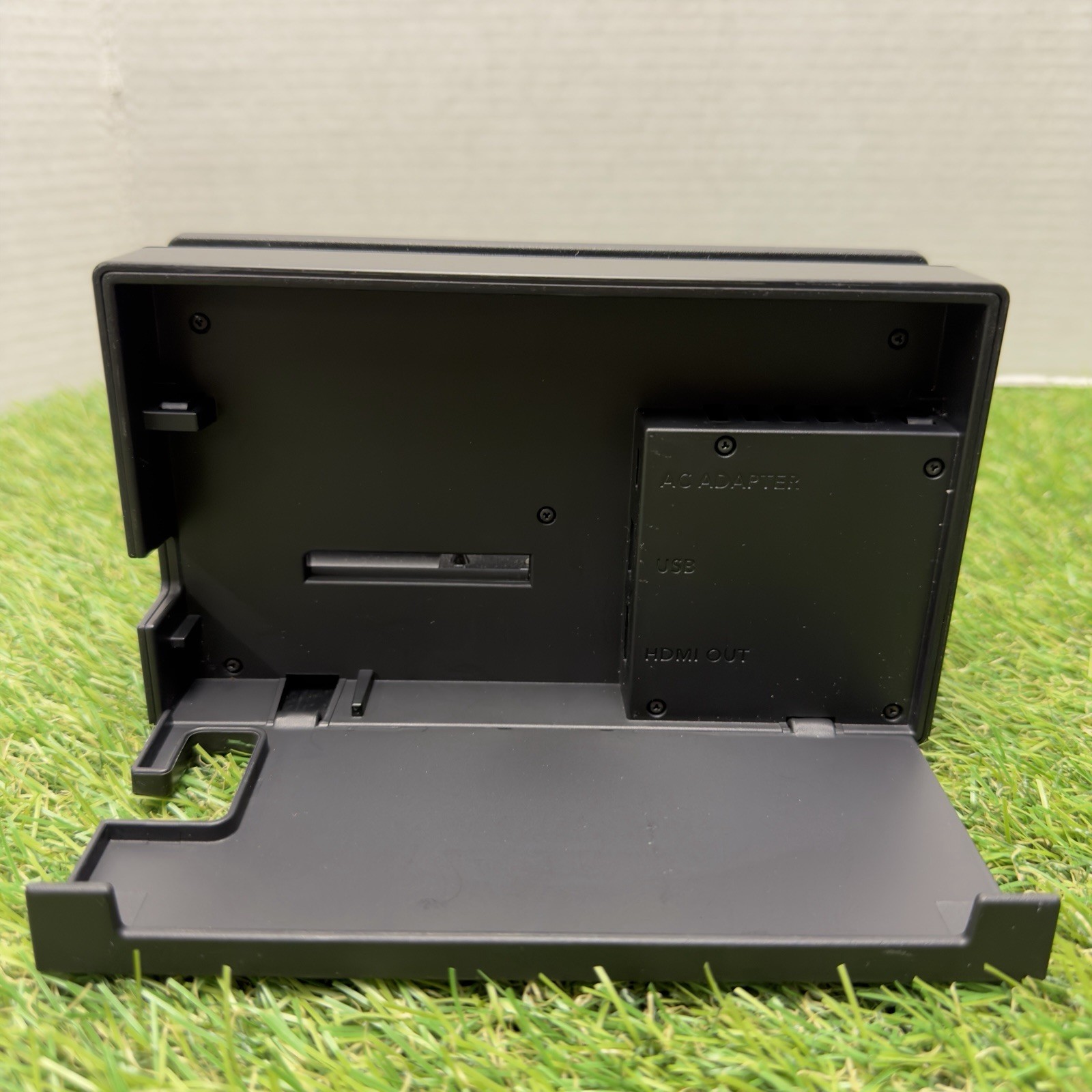 Nintendo Switch HAC-007 OEM Charging Docking Station and Case