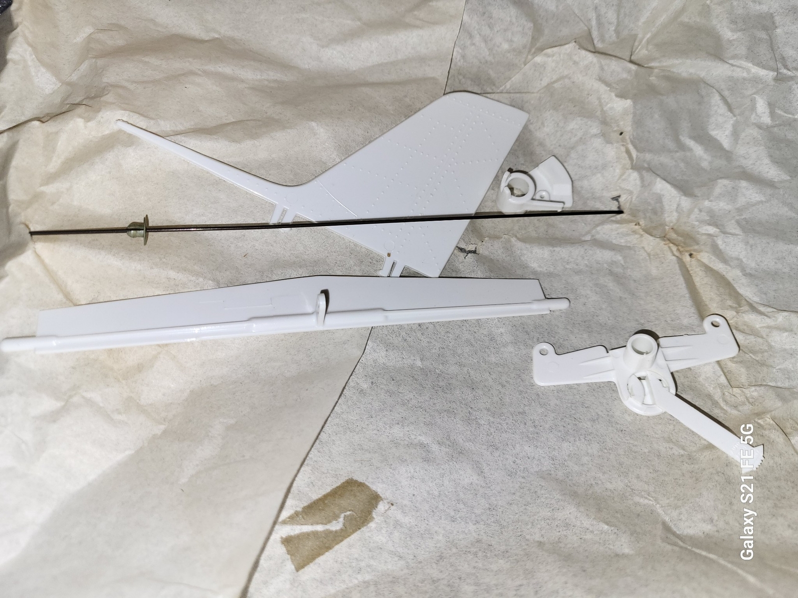 NOS Cox Piper Comanche White Elevator  Rudder Bellcrank Auto Pilot #4173