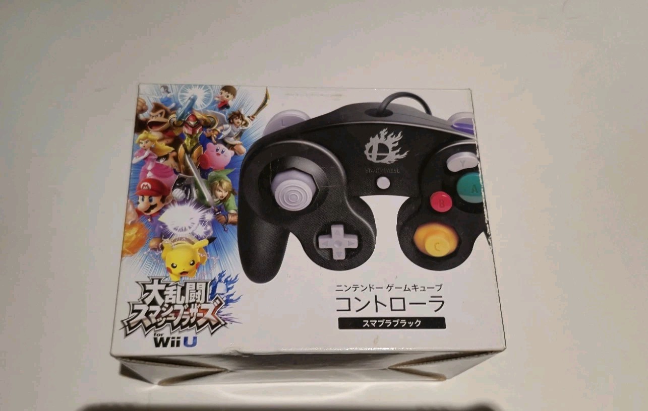 Japanese Super Smash Bros. Wii U Classic Black GameCube Controller - US SELLER -