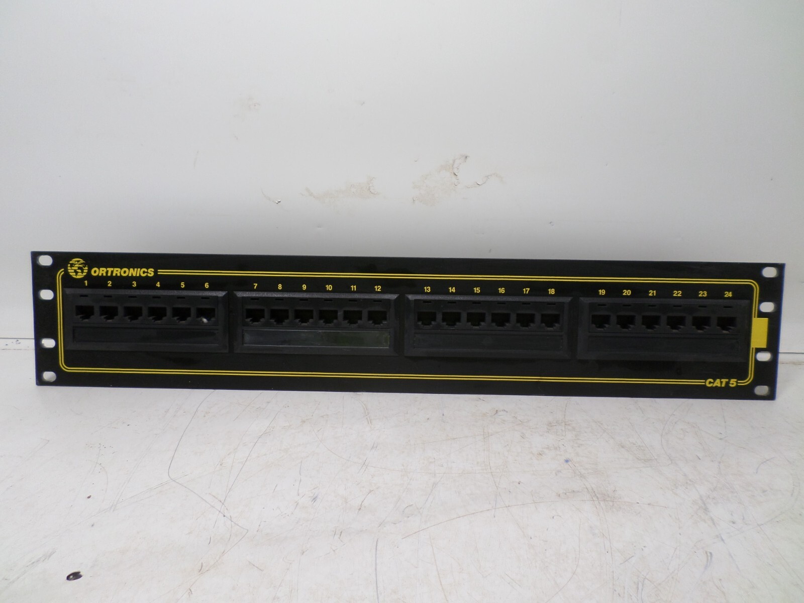 Ortronics OR-851000304 24 Port CAT5E Patch Panel Clarity Rack Mount