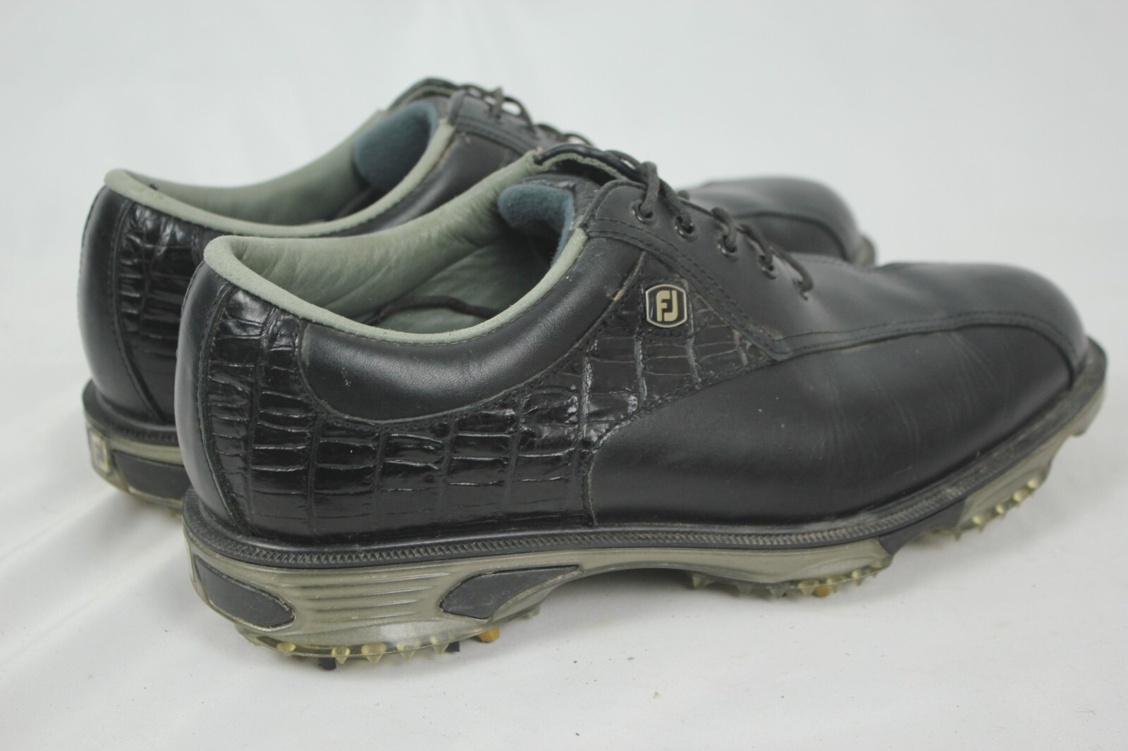 FOOTJOY DRYJOYS TOUR BLACK LEATHER WATERPROOF SPIKED GOLF SHOES SIZE 8.5 US VGC!