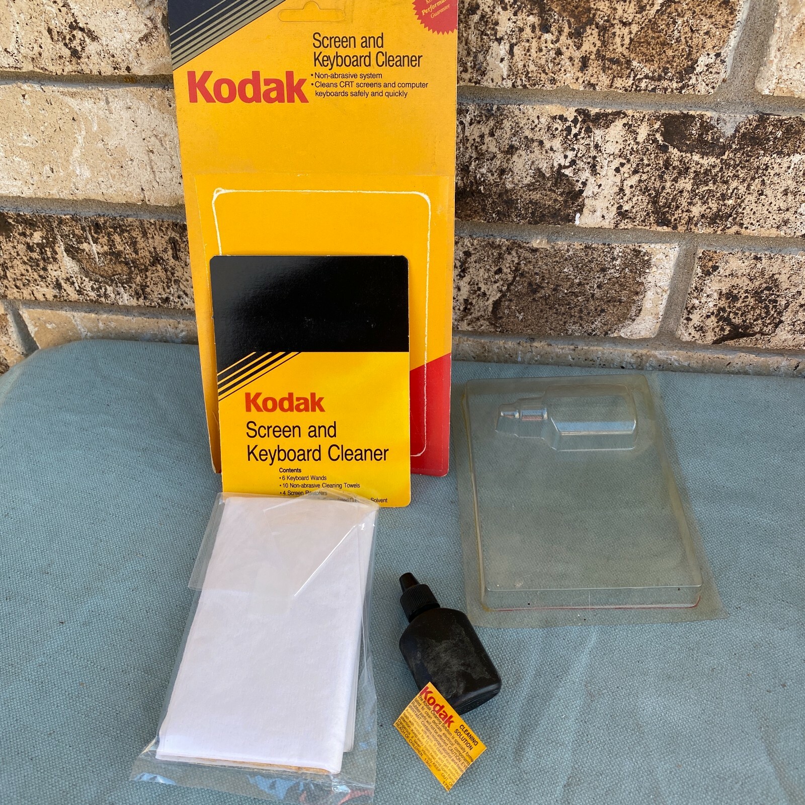 Kodak Screen Keyboard Cleaner Solution CRT Computer Screen Vintage 1988 Cloth