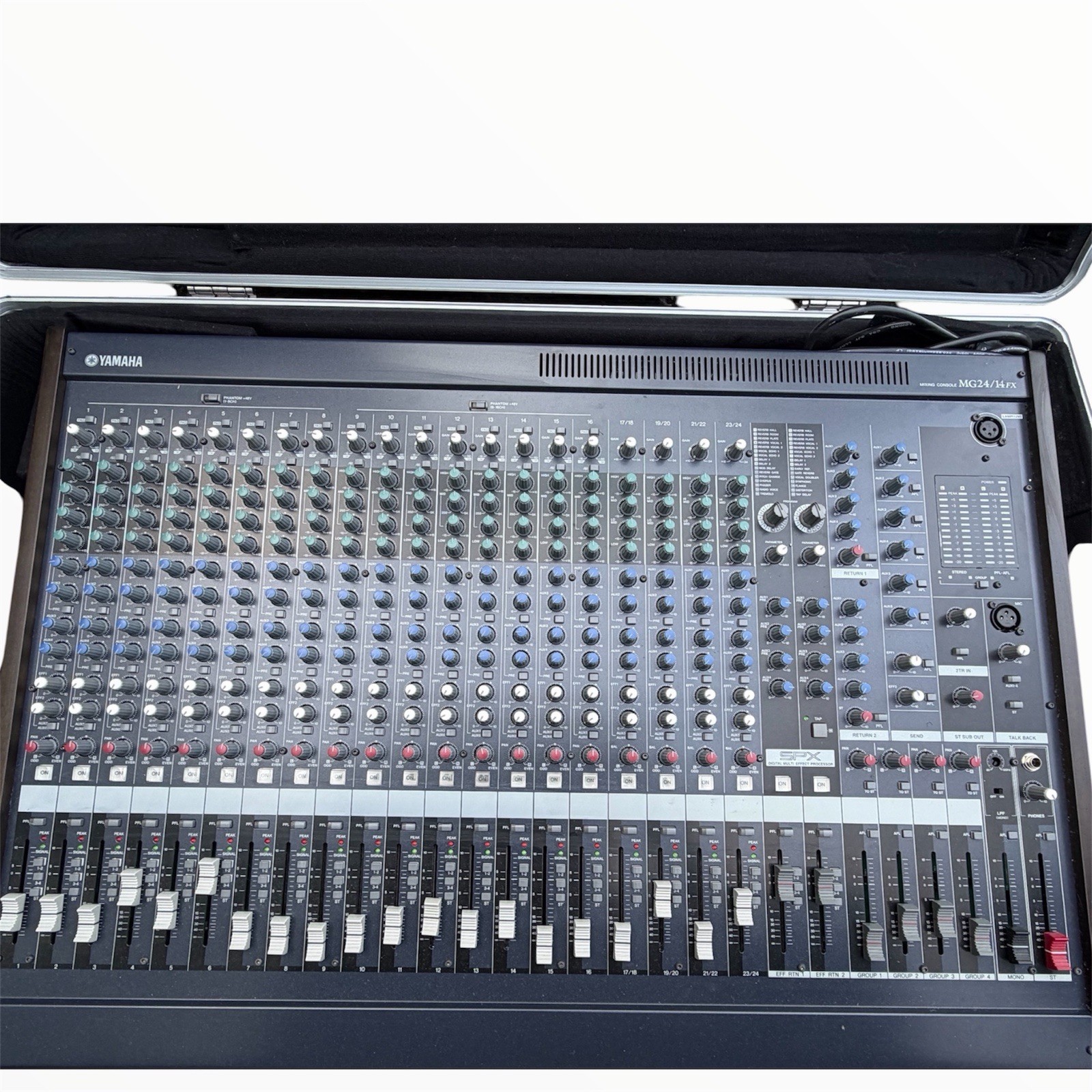 Yamaha MG24/14FX 24 Channel Mixer W/ Power Supply (Without Case)