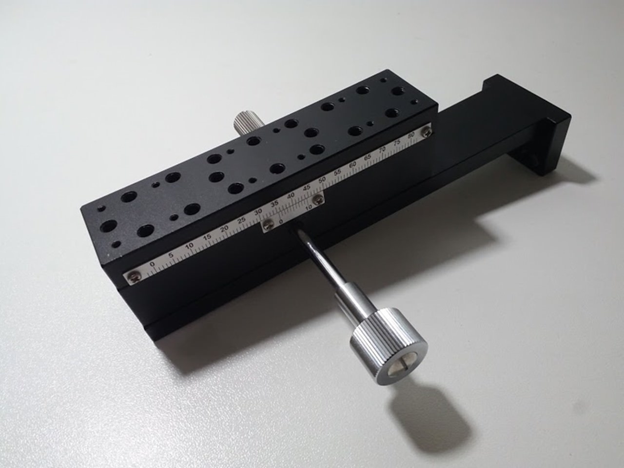 MISUMI XSP100 High Precision X-Axis Dovetail Slide, Rack & Pinion - X-Axis