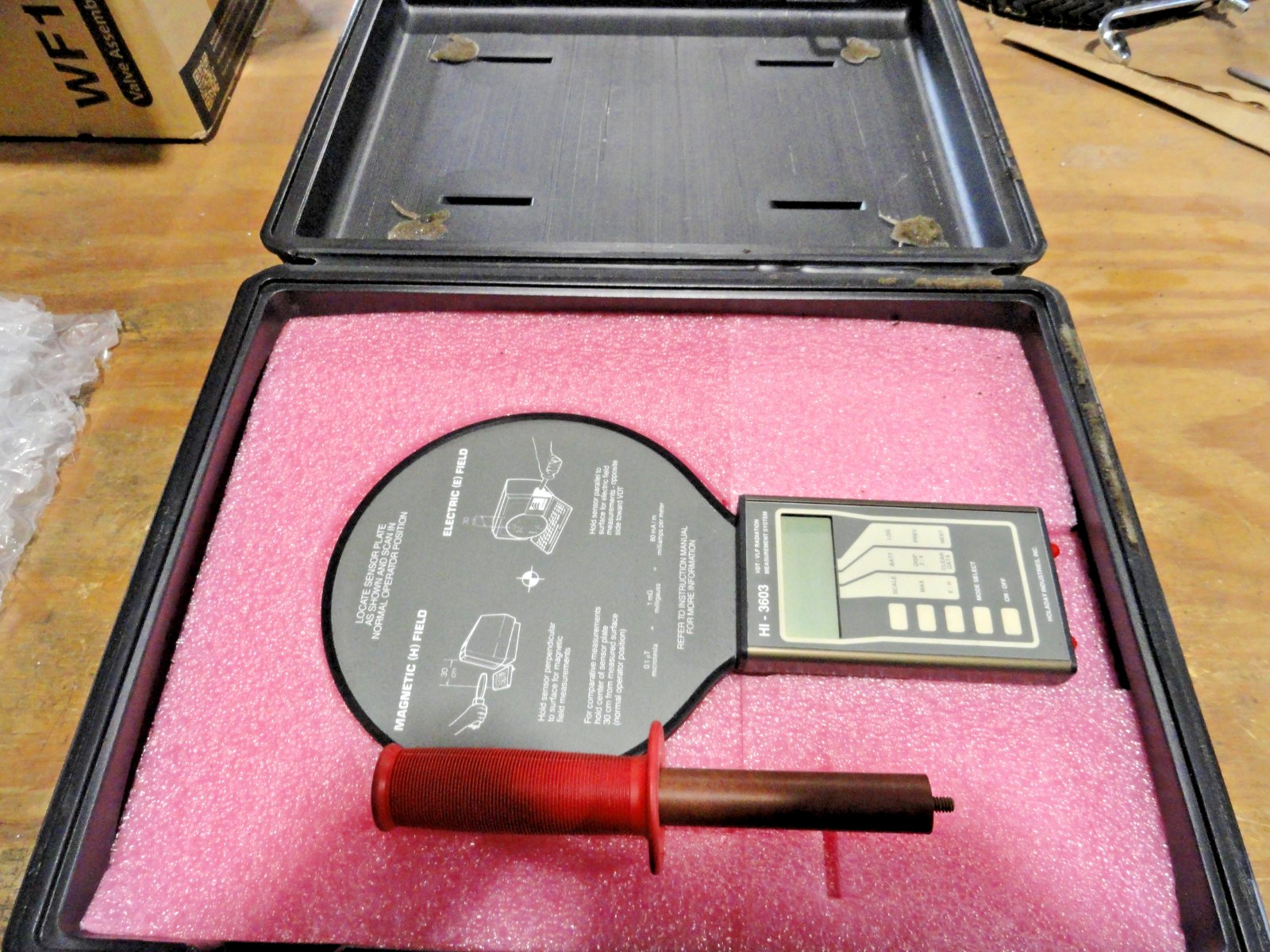 RF SURVEY METER HI-3603 VDT/VLF RADIATION MEASUREMENT SYSTEM