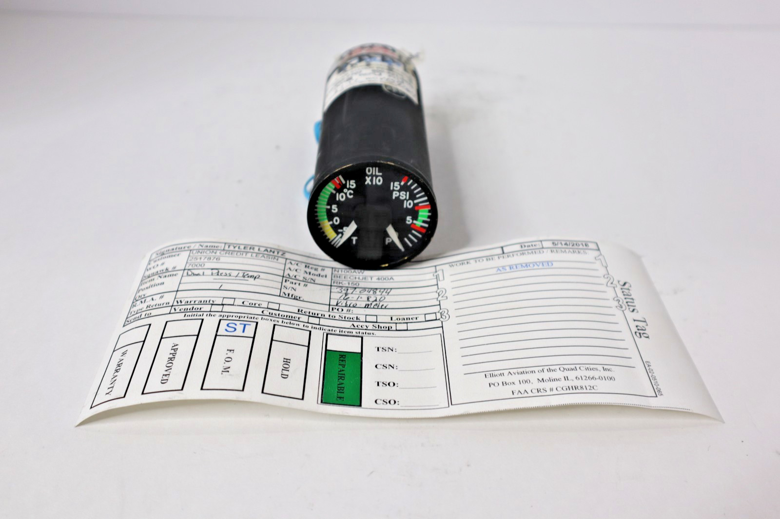 45AS86825-9 Pressure Temp Indicator Vibro-Meter 397-04844 Removed Working