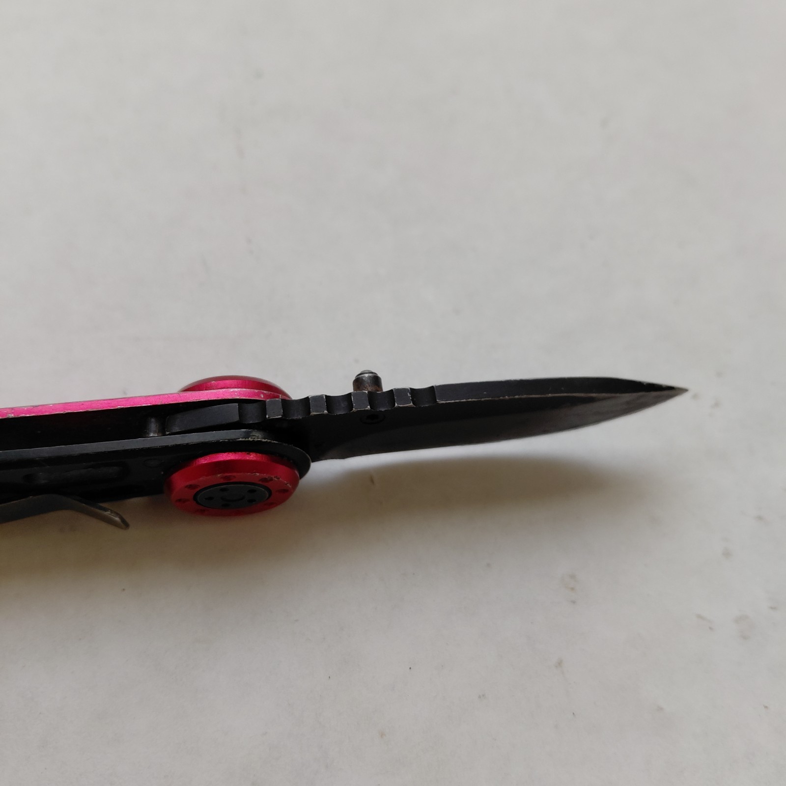 SNAP ON TOOLS Pocket Knife 5230 Tactical Frame Lock Red & Black Folding Knife 2”