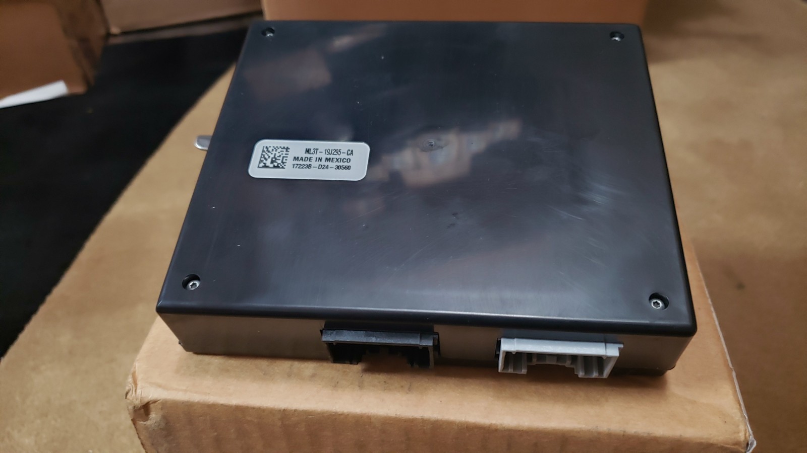 OEM 2019-25 Ford Lincoln Tow Hitch Trailer Brake Control Module ML3Z-19H332-B