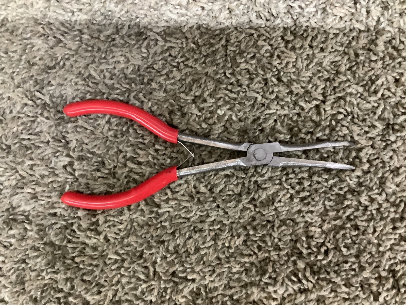 Mac Tools 7" Curved Nosed Smooth Pliers P301714