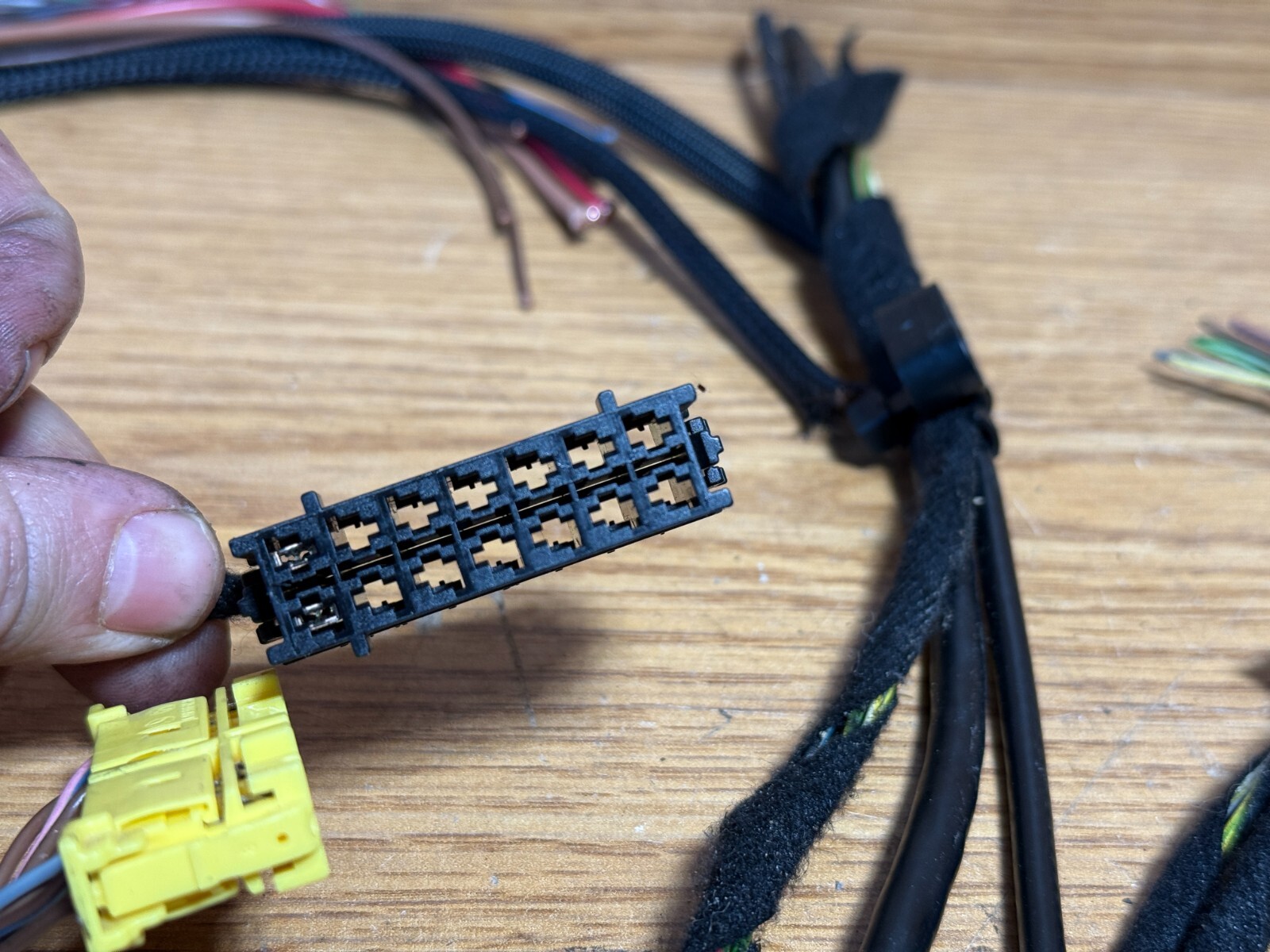 Mercedes-Bens Wiring From 2003 E320 W211 Bag 4 Wiring