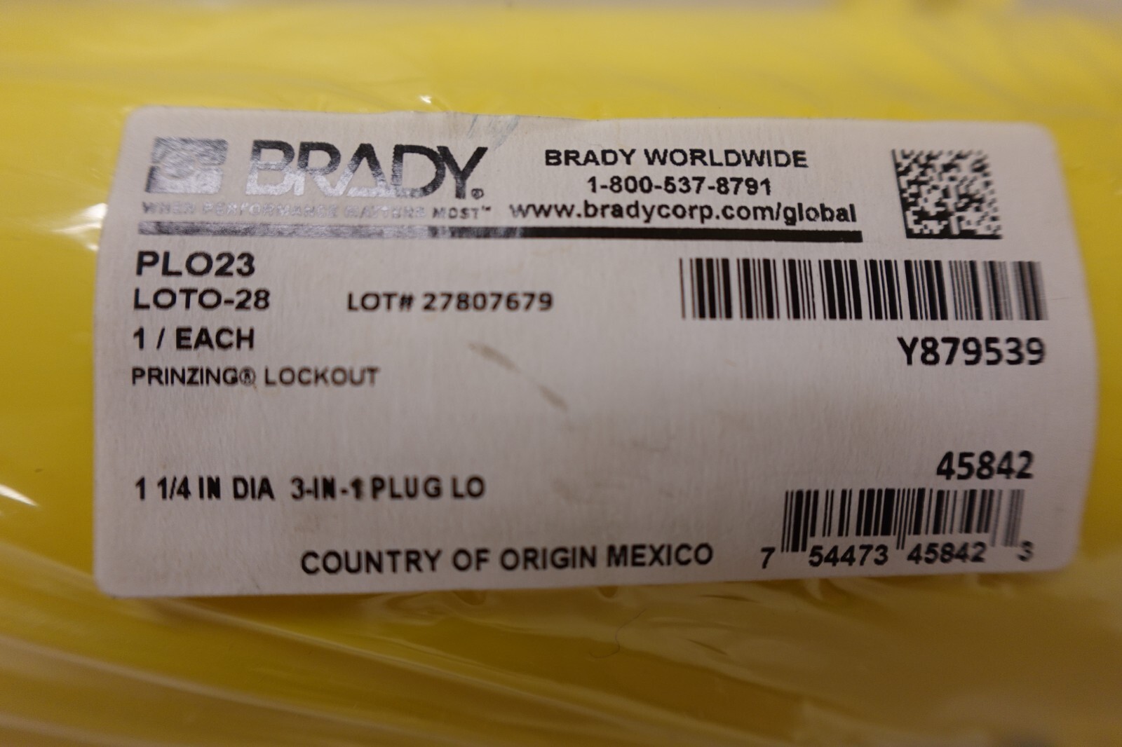 Brady Prinzing Plug Lockout Yellow 1-1/4" Dia PL023 Assembly 3 In 1 Device