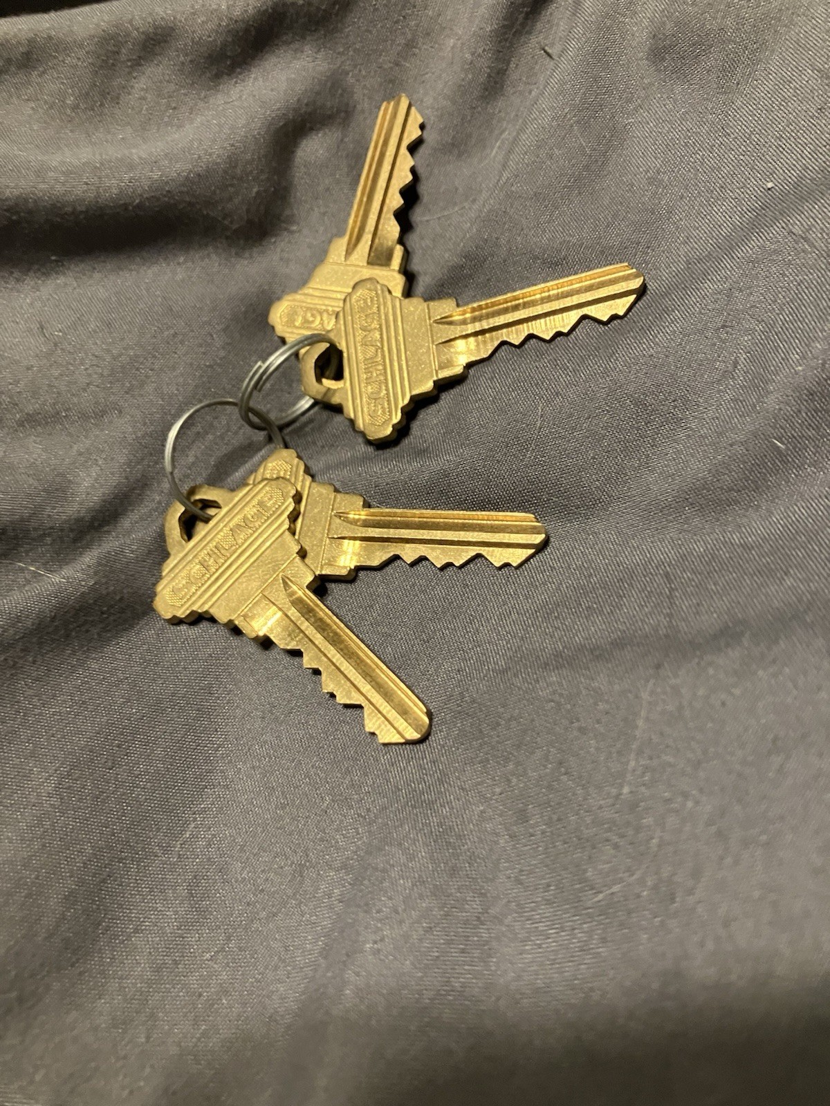 4 Pre Cut Alike Schlage Keys