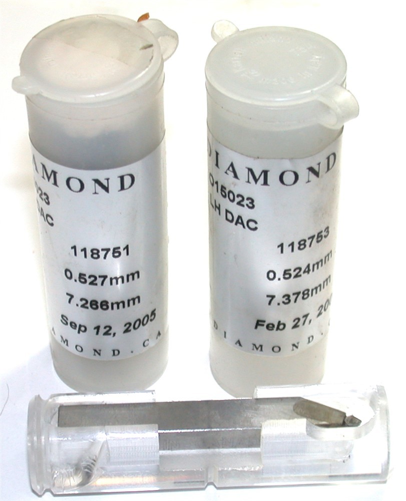 Lot of 2 K & Y Diamond O15023 LH DAC Diamond Left Hand Tool Bits