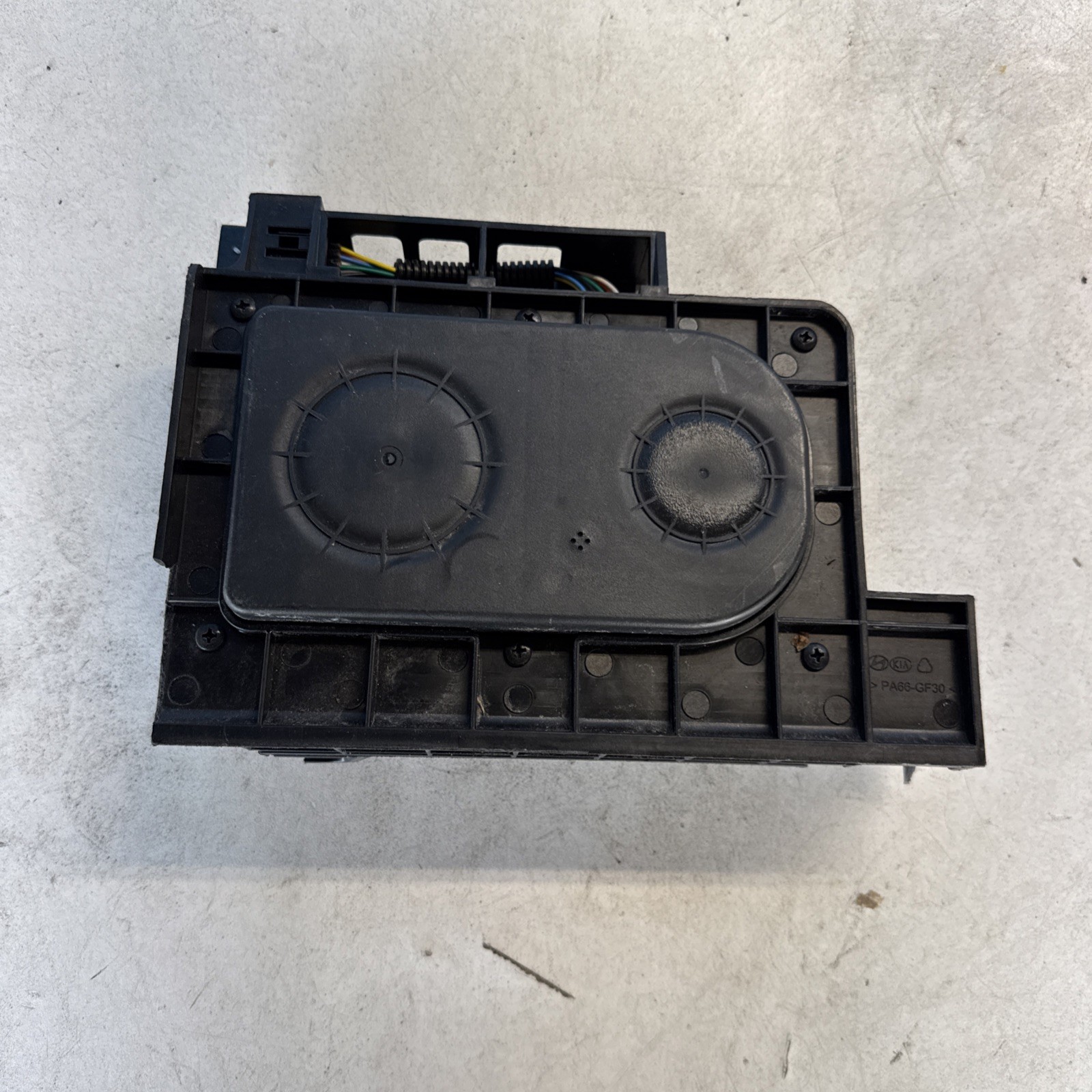 2022-2024 HYUNDAI IONIQ 5 ALERT SYSTEM SPEAKER UNIT 96390-GI100 OEM