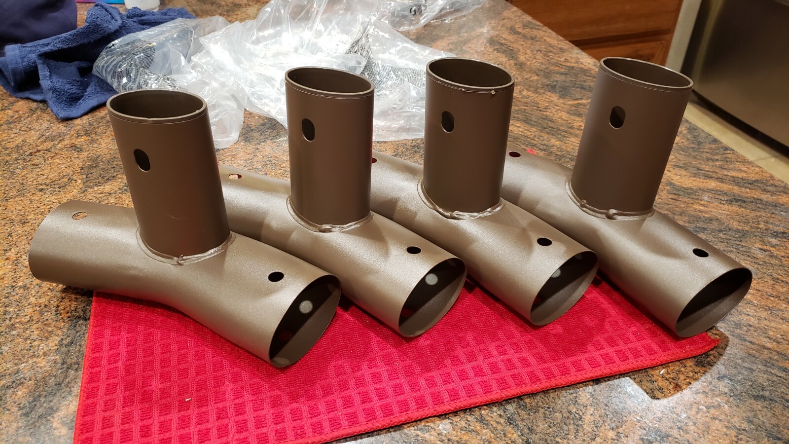 (lot of 4)- COLEMAN POWER STEEL DELUXE SERIES 18'x48" POOL T-CONNECTOR P05920